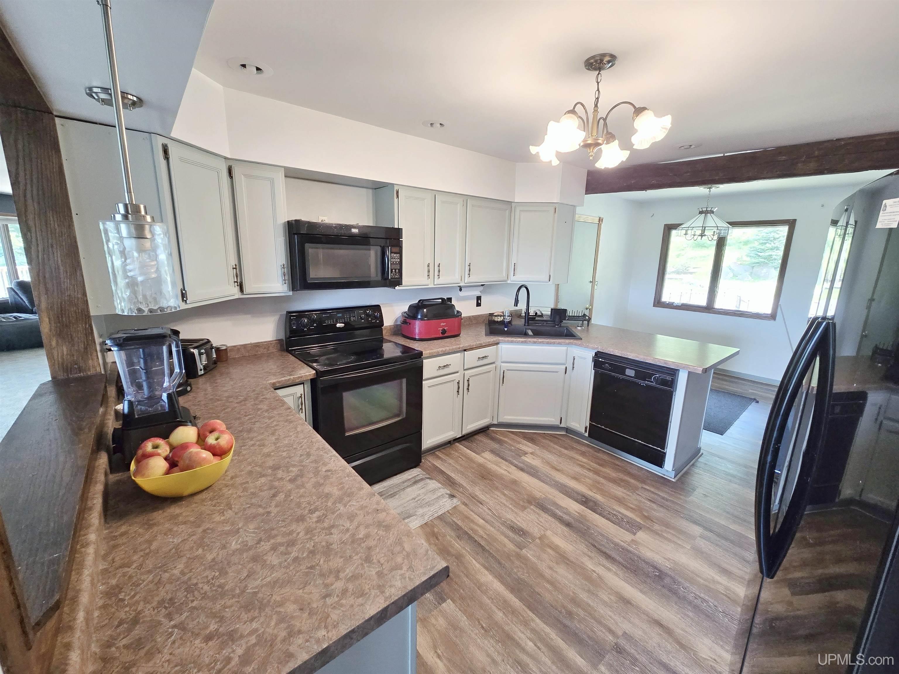 N4073 Pine Mountain Drive Property Photo 19
