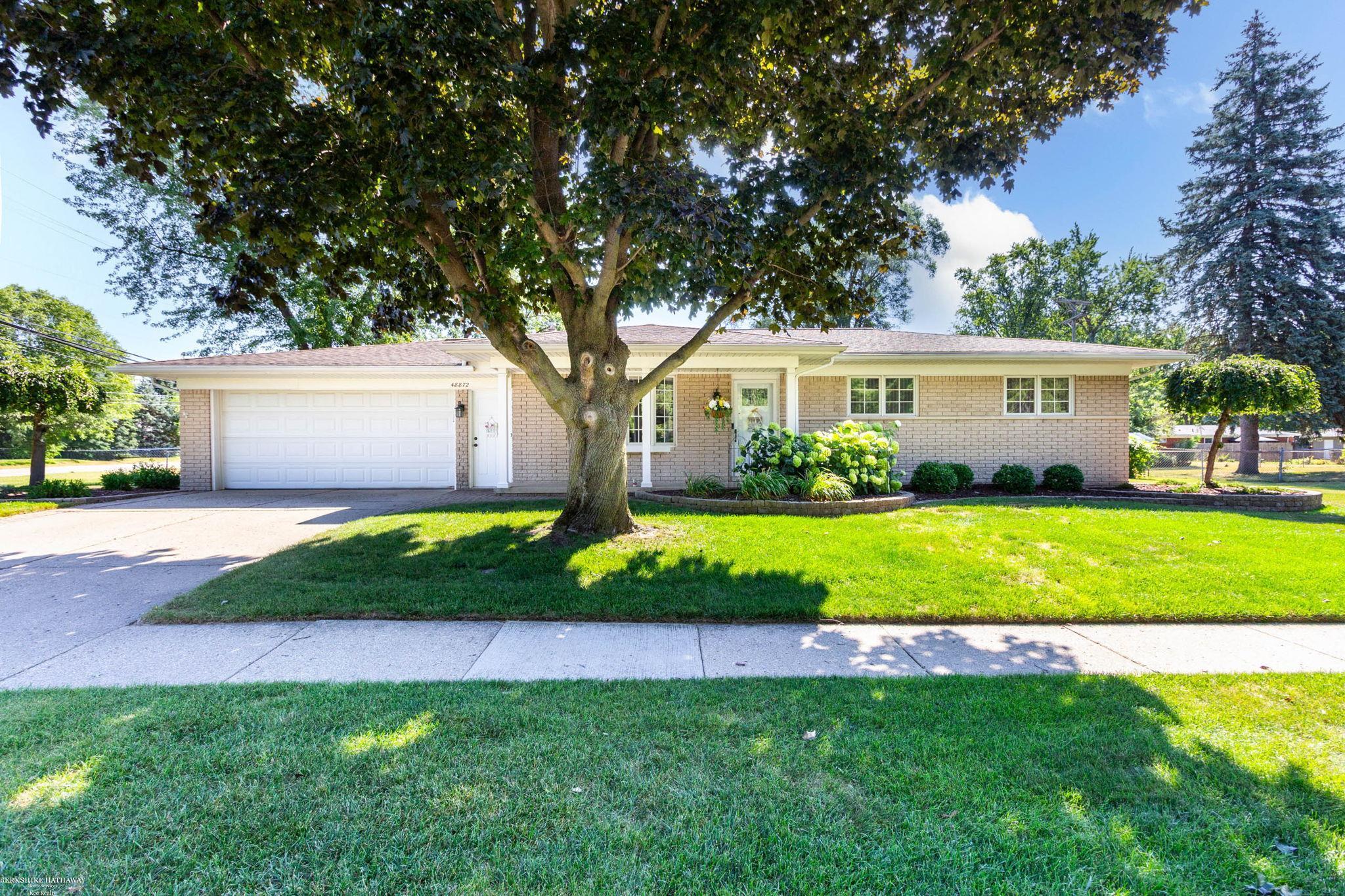48872 Rex Street Property Photo 1
