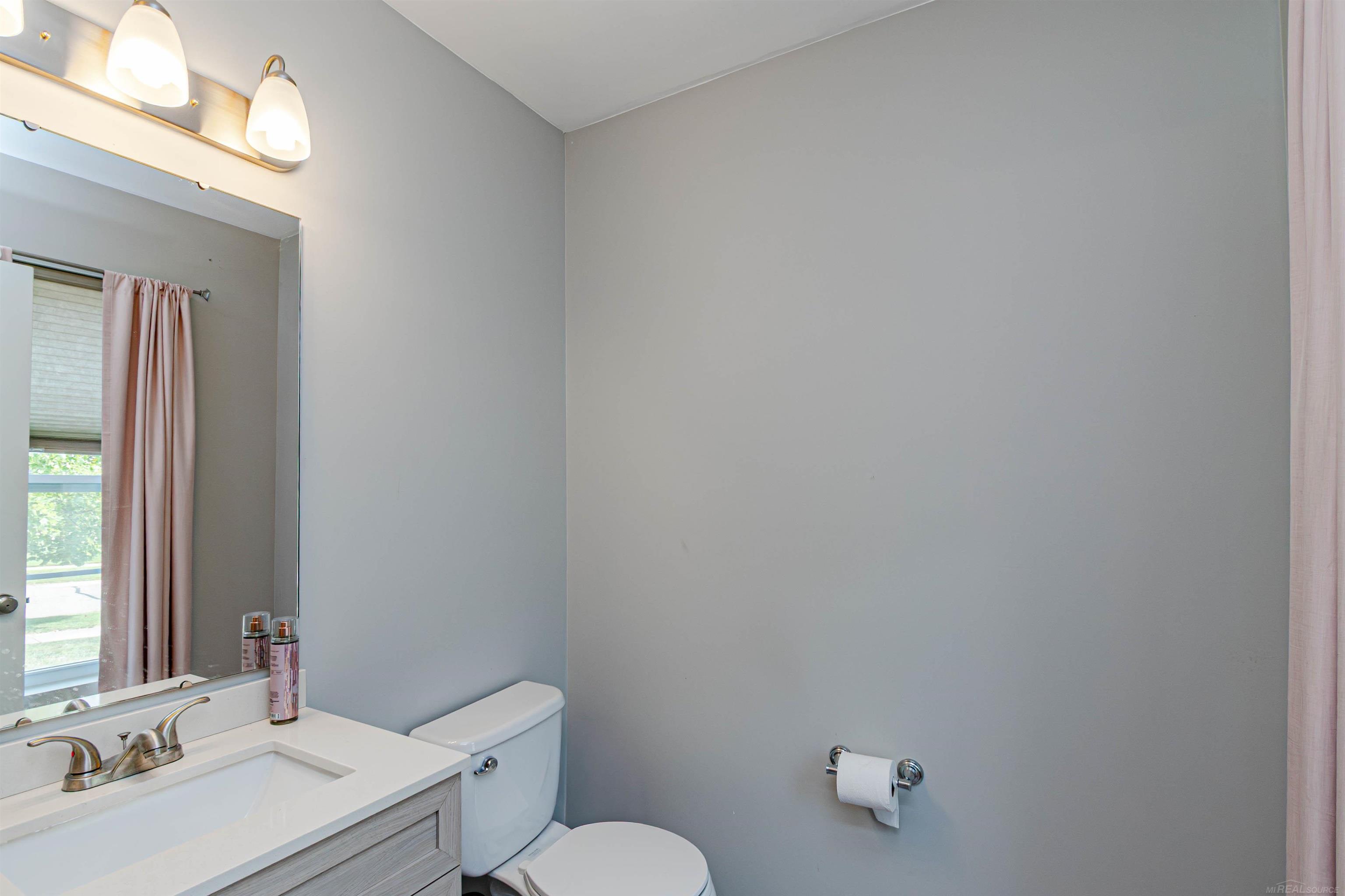 419 Ridgewood Drive Property Photo 12