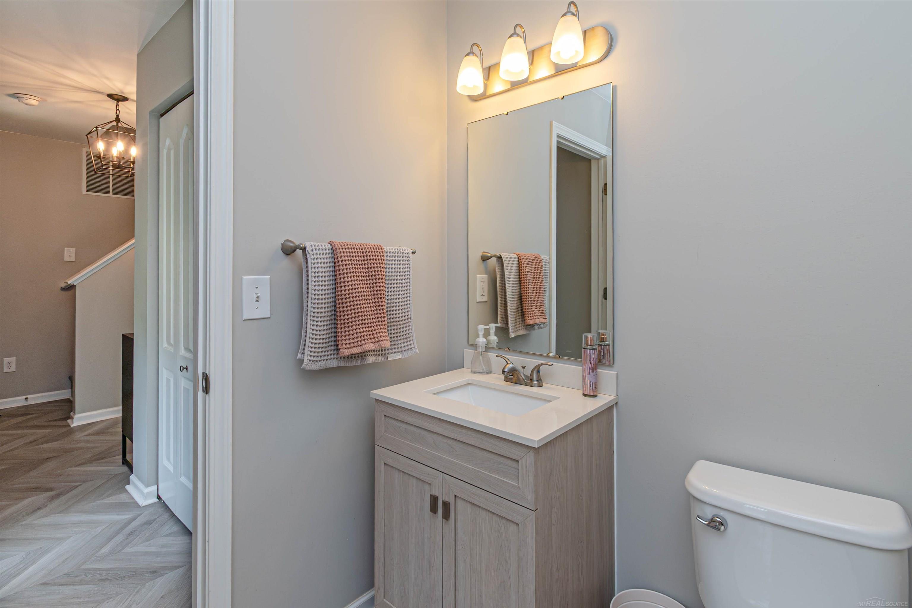419 Ridgewood Drive Property Photo 13