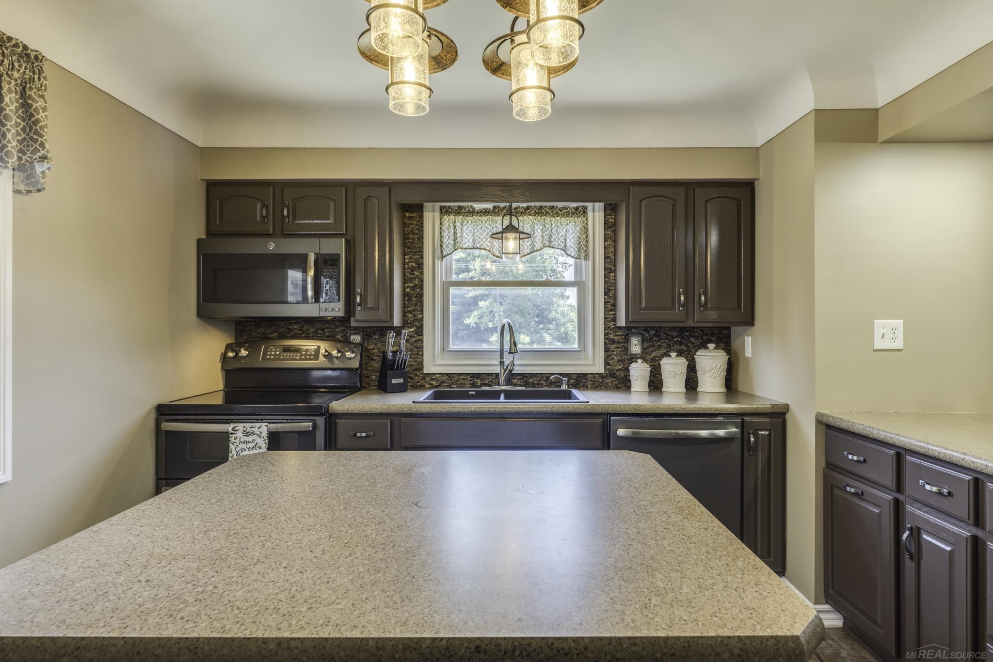 4625 Forester Road Property Photo 14