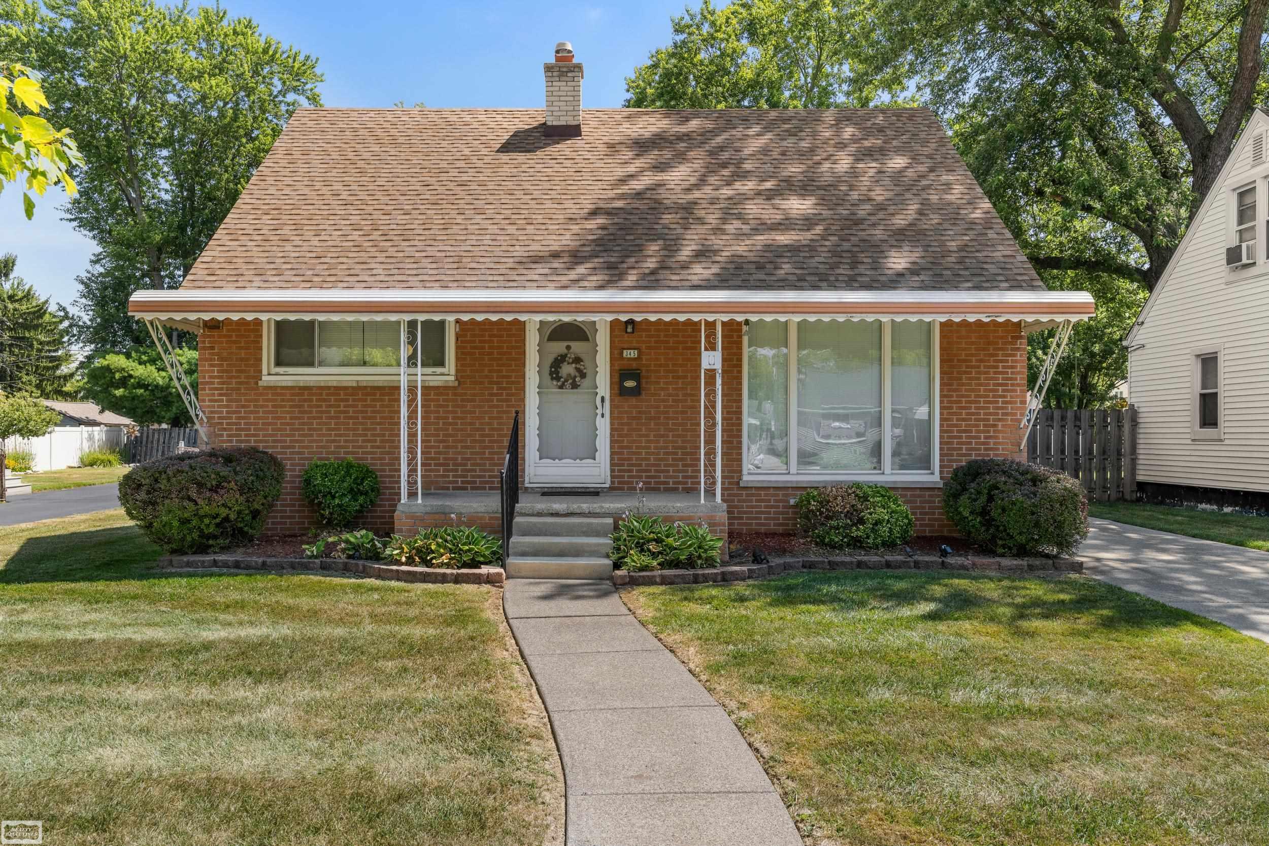 345 Gargantua Avenue Property Photo 1