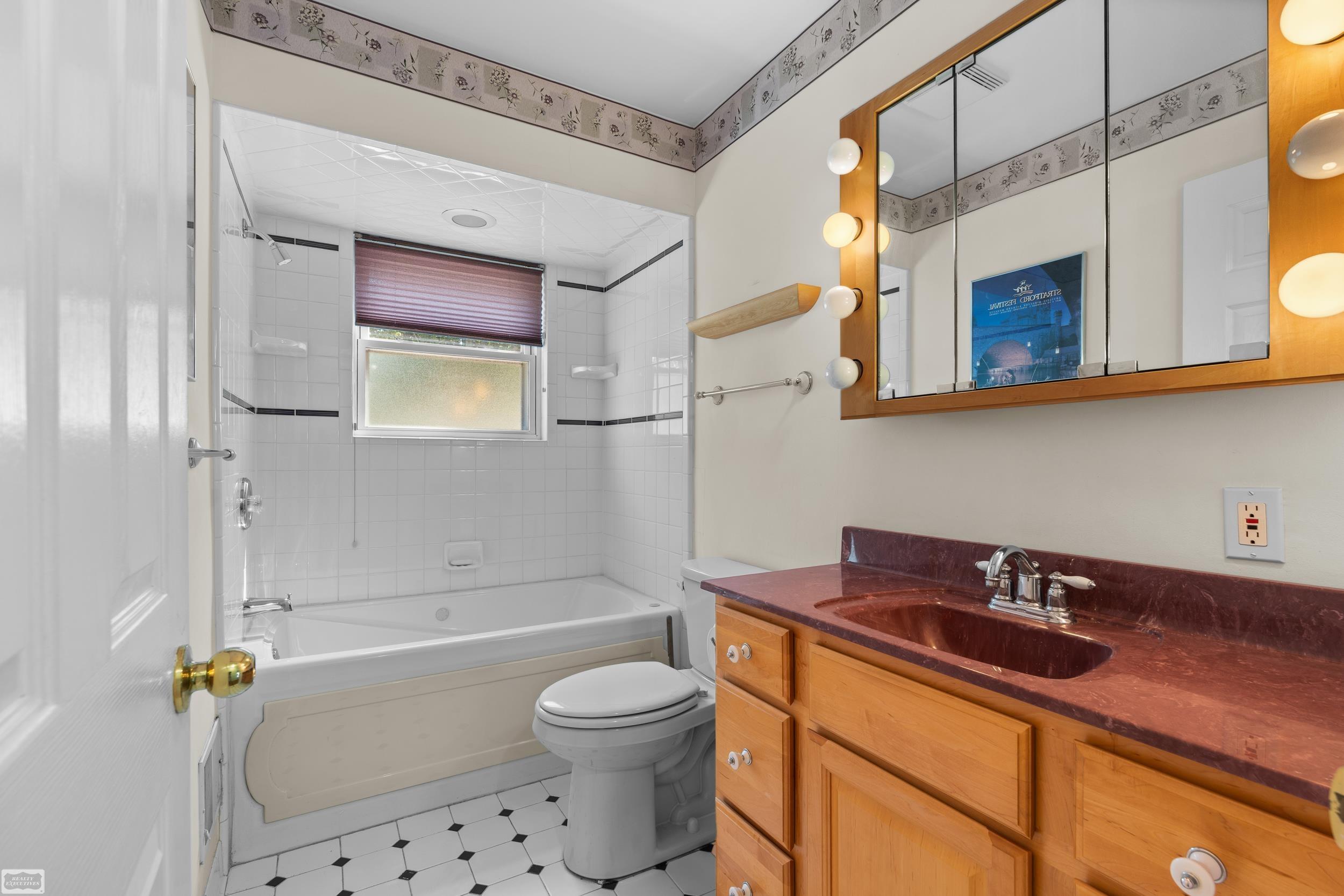 345 Gargantua Avenue Property Photo 15