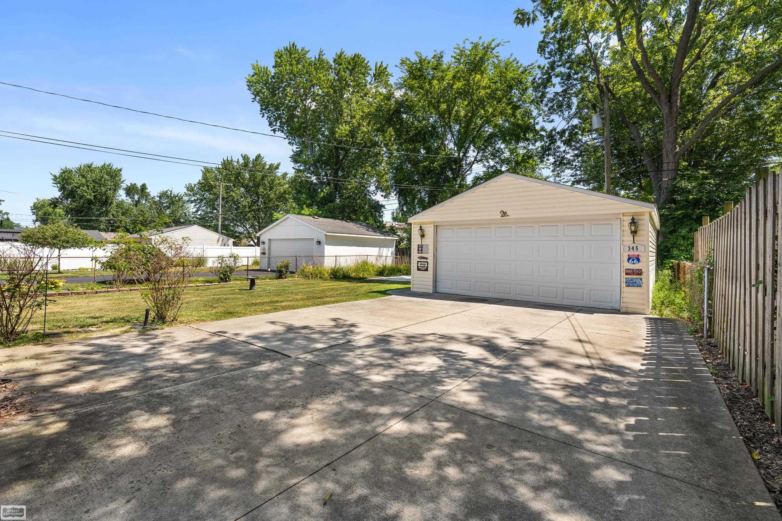 345 Gargantua Avenue Property Photo 32