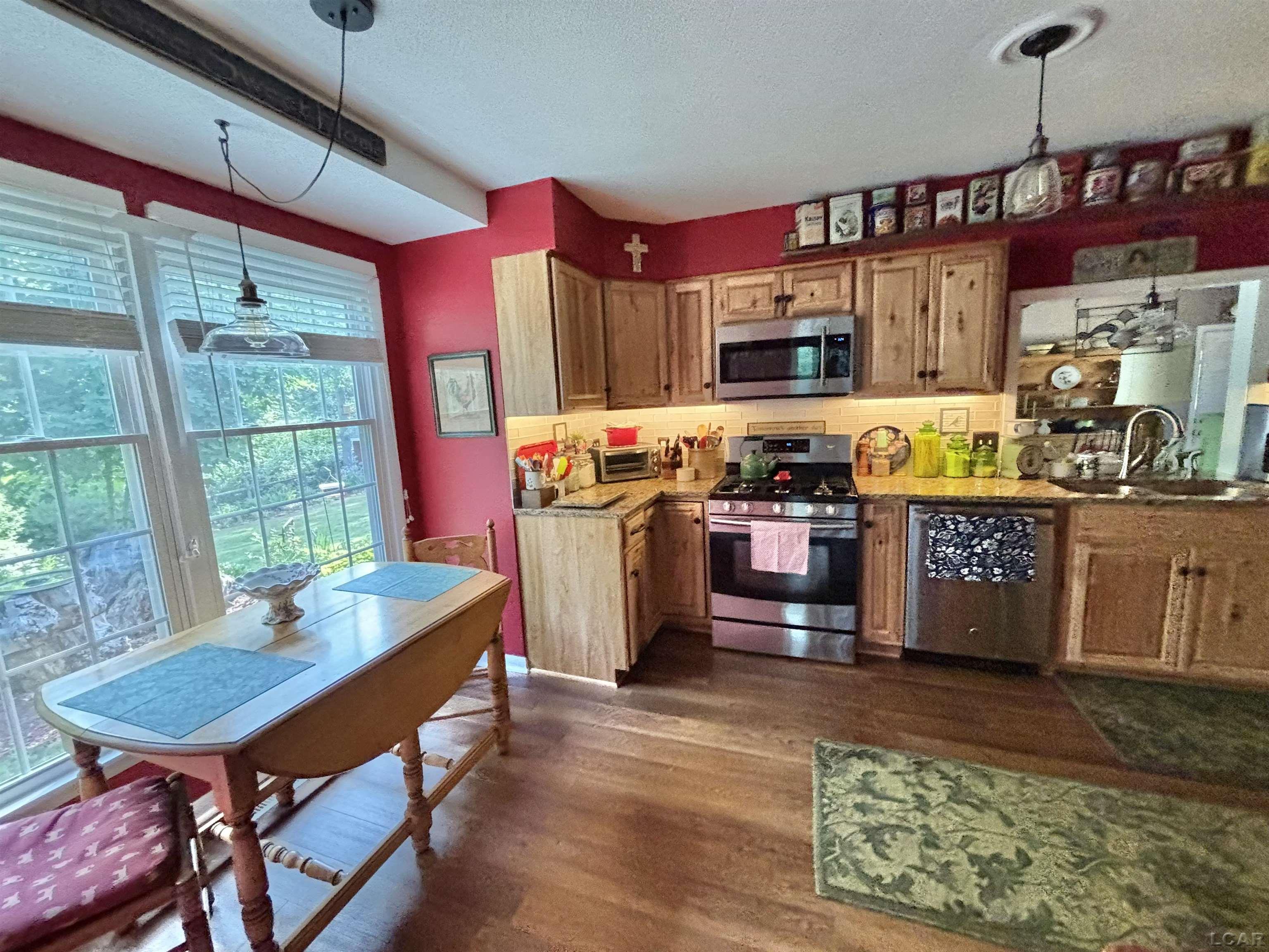 1719 Southgate Court Property Photo 26