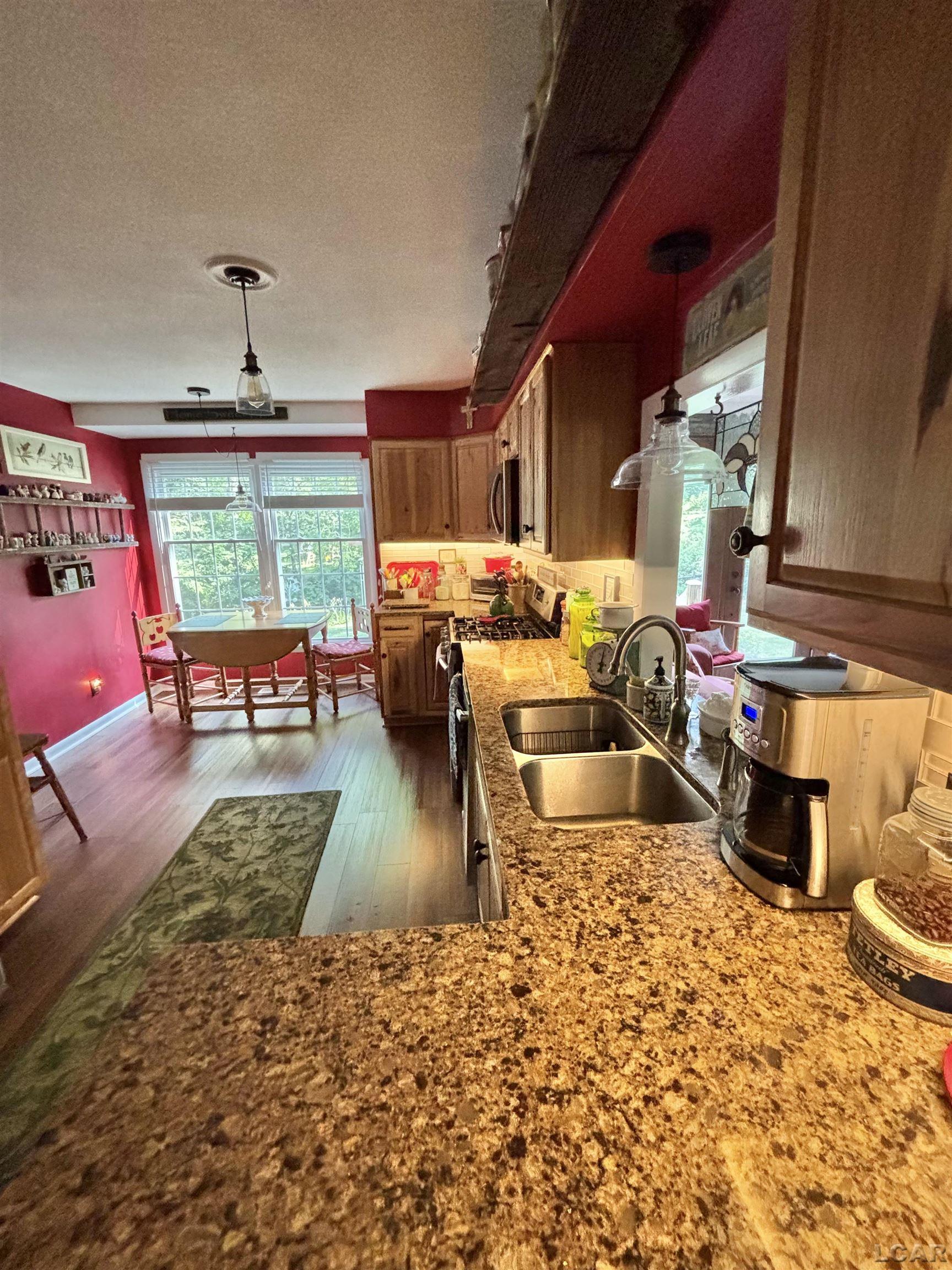 1719 Southgate Court Property Photo 28