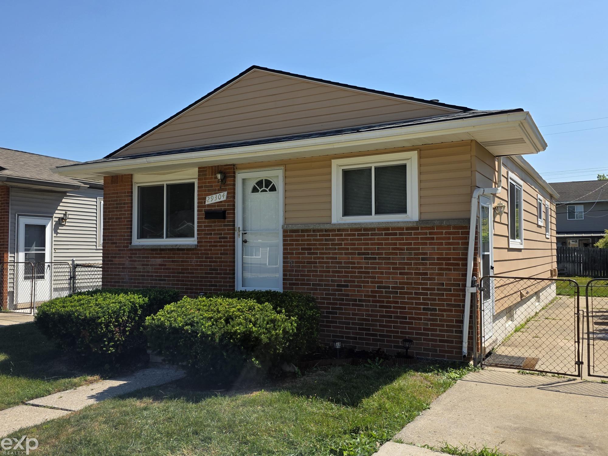 29304 Rosebriar Street Property Photo 1