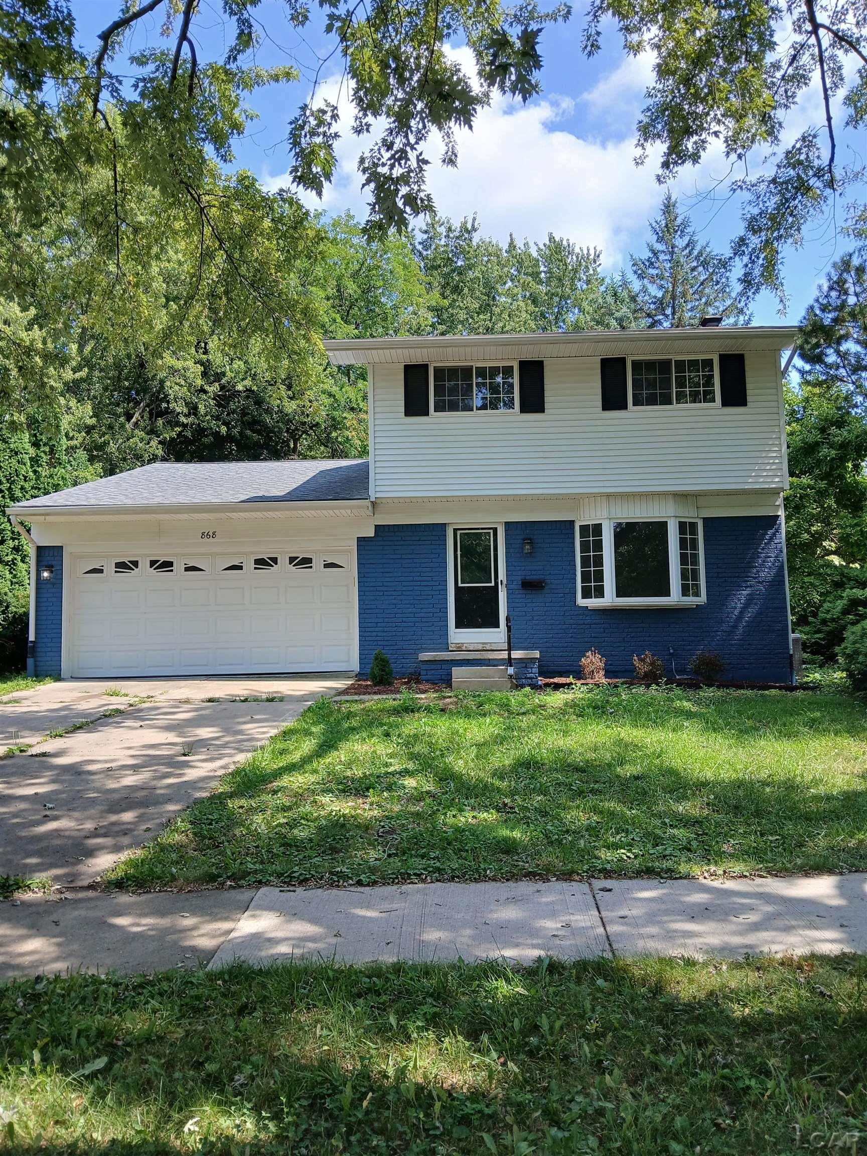 868 Watson Road Property Photo 1