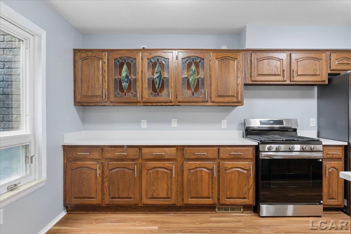 868 Watson Road Property Photo 12
