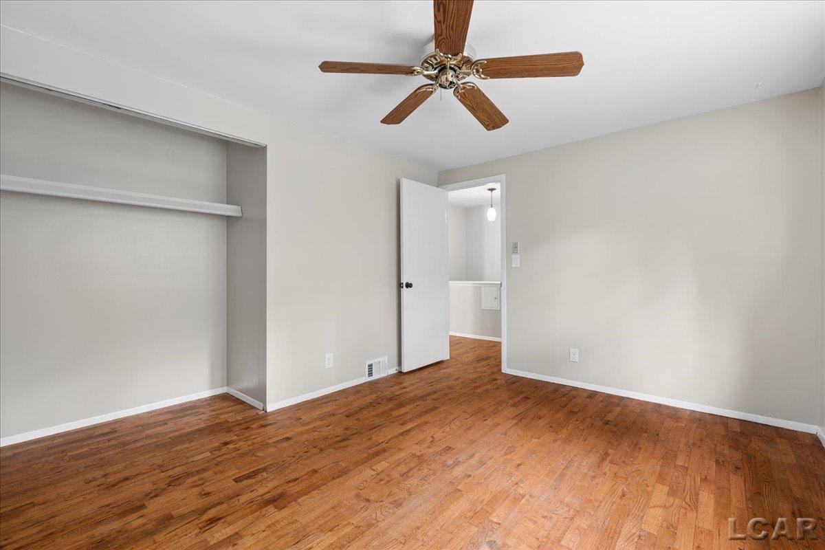 868 Watson Road Property Photo 34
