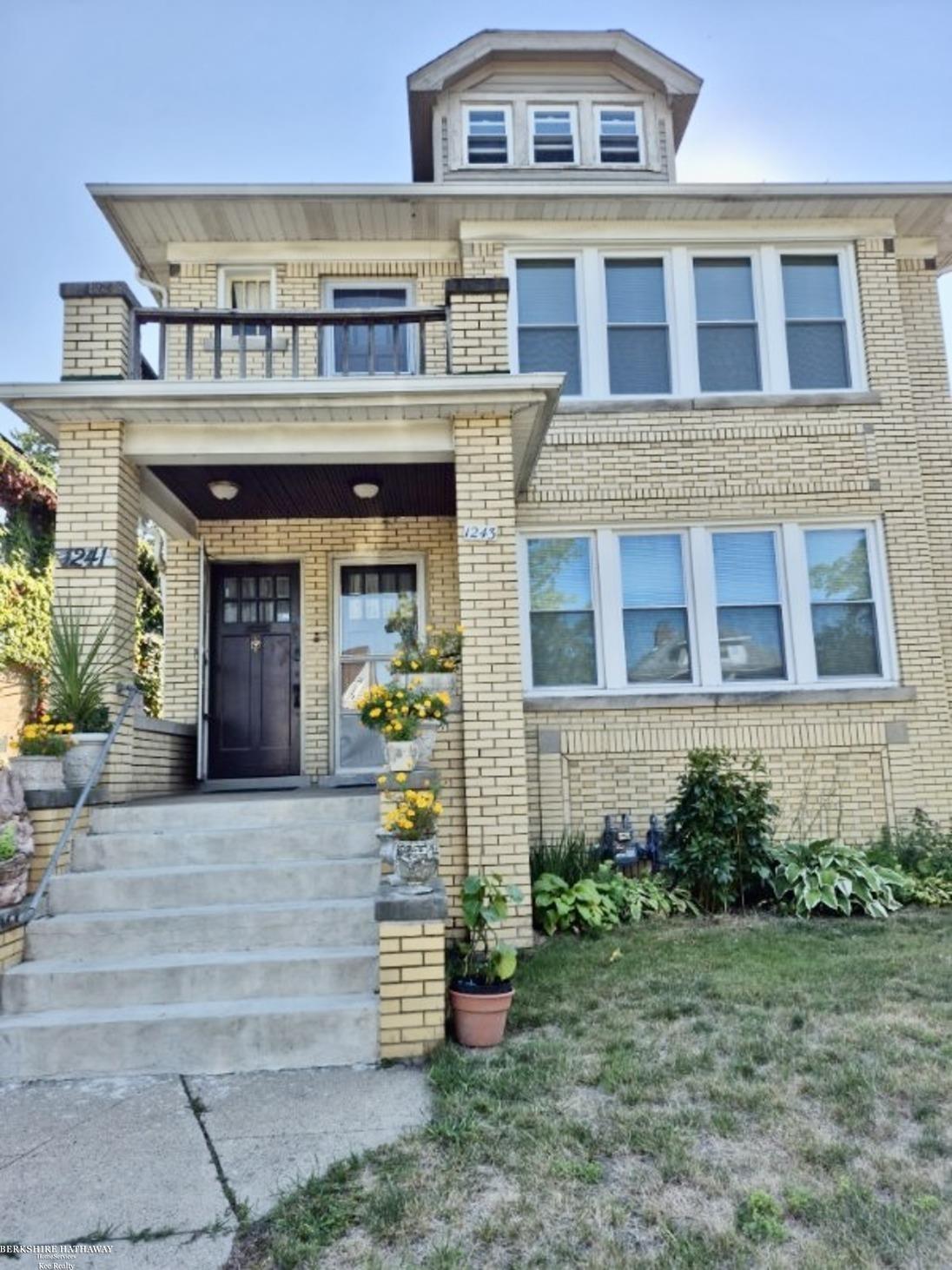 1241 Beaconsfield Street Property Photo 1