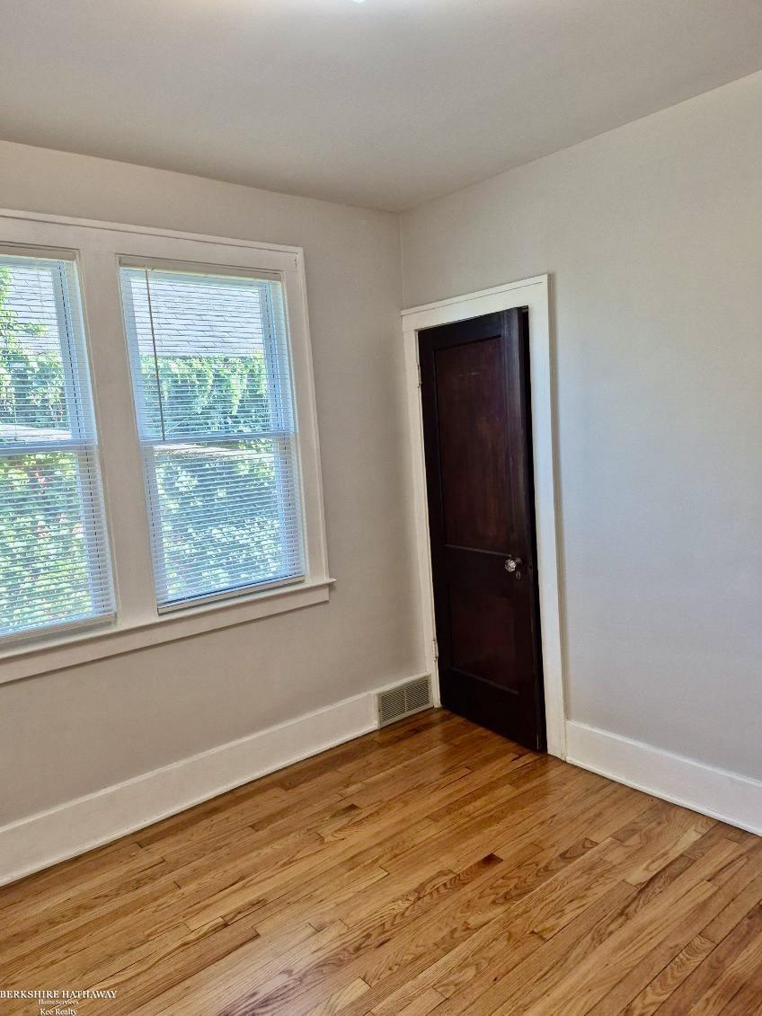 1241 Beaconsfield Street Property Photo 8