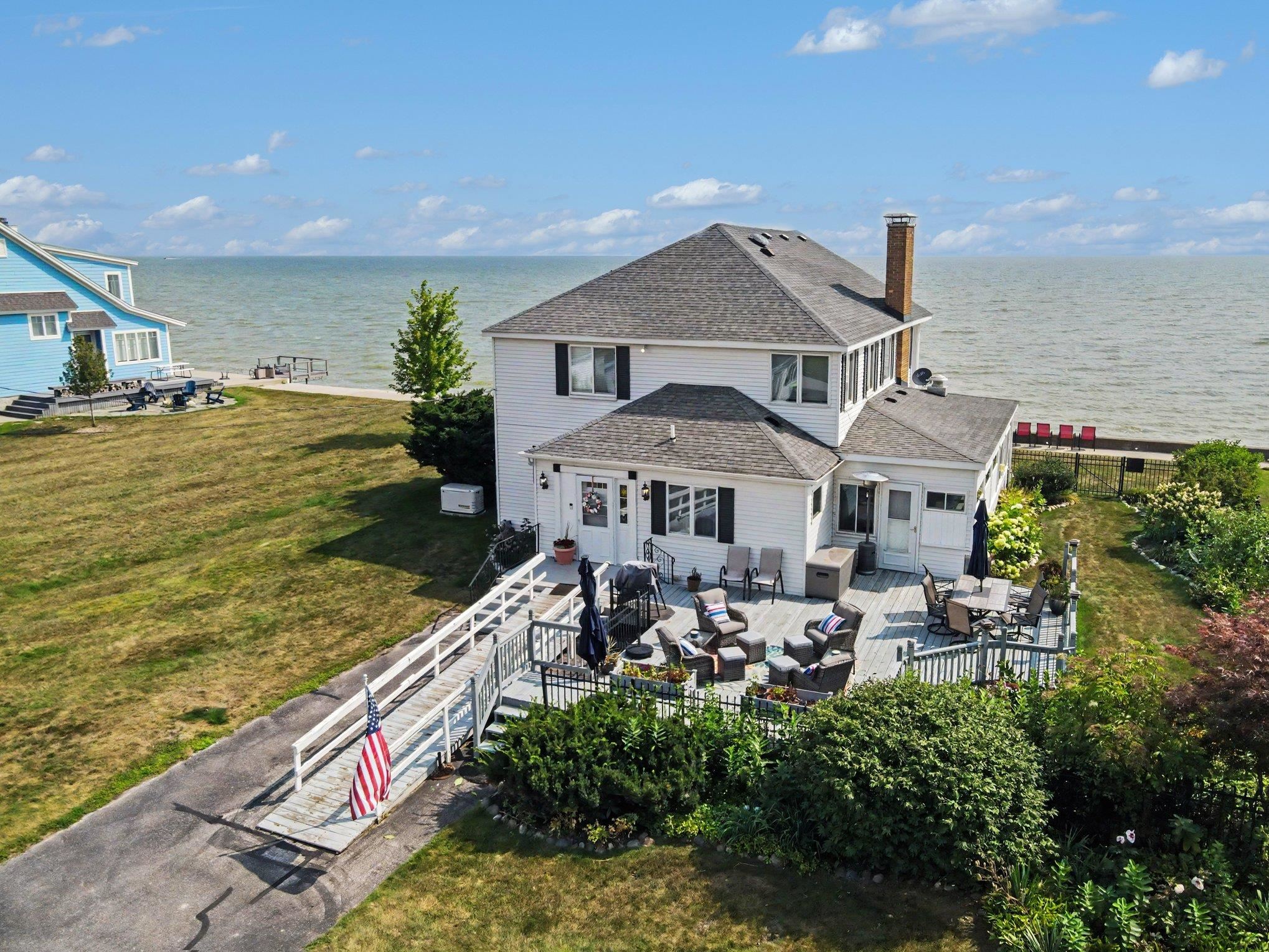705 S Linwood Beach Road Property Photo 1