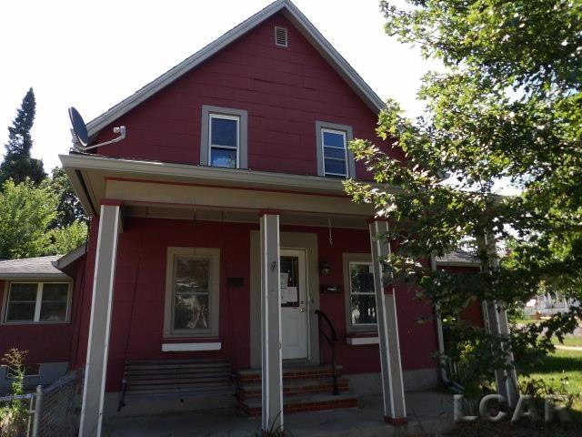 504 Clinton Street Property Photo 1