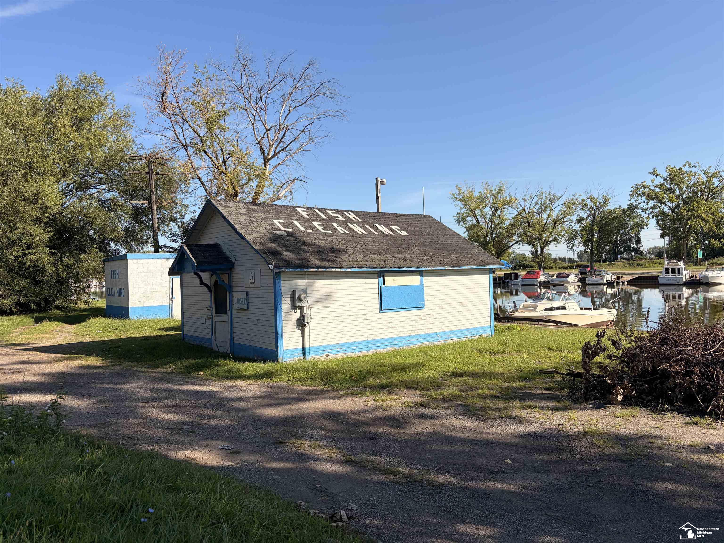 1751 E Front Street Property Photo 4
