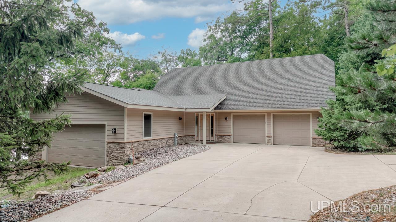 W8076 S Lake Antoine Road Property Photo 34