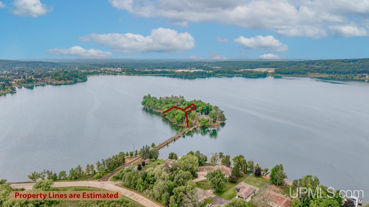 W8076 S Lake Antoine Road Property Photo 44