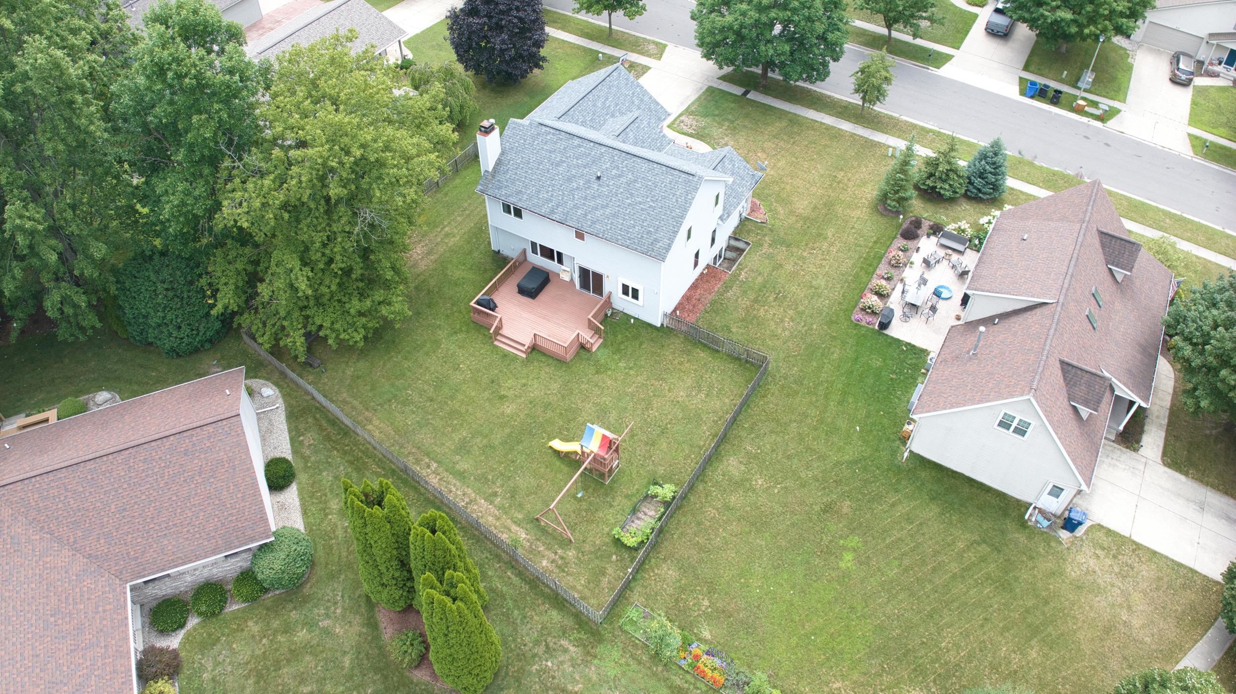 301 E Chapel Lane Property Photo 48