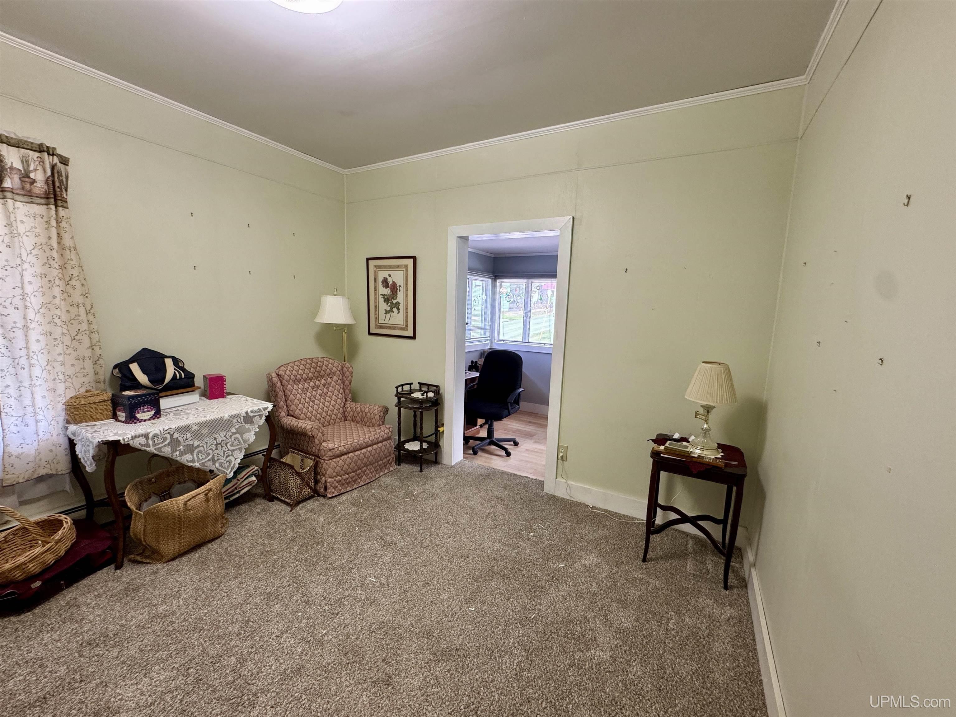 815 Erie Avenue Property Photo 7
