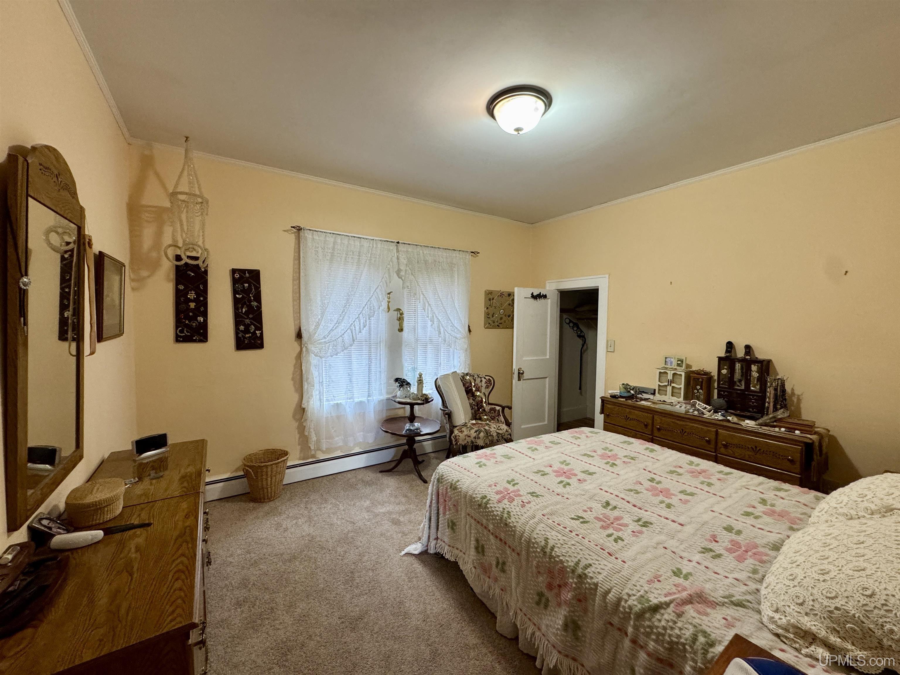 815 Erie Avenue Property Photo 11
