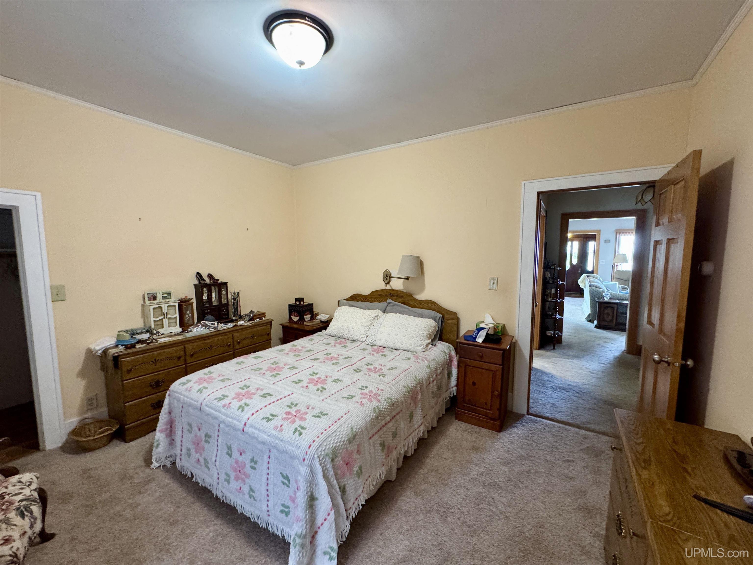 815 Erie Avenue Property Photo 12