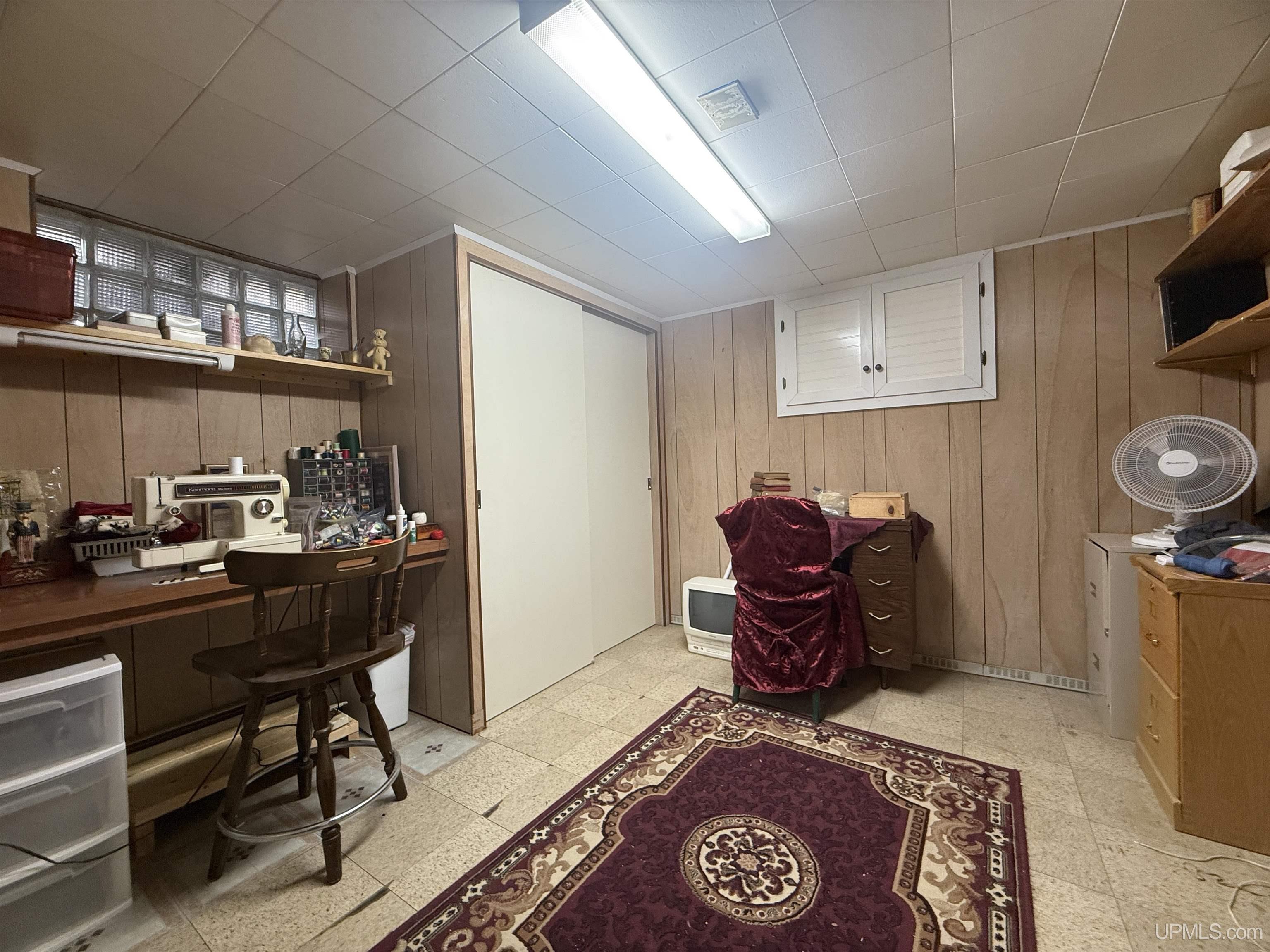 815 Erie Avenue Property Photo 16