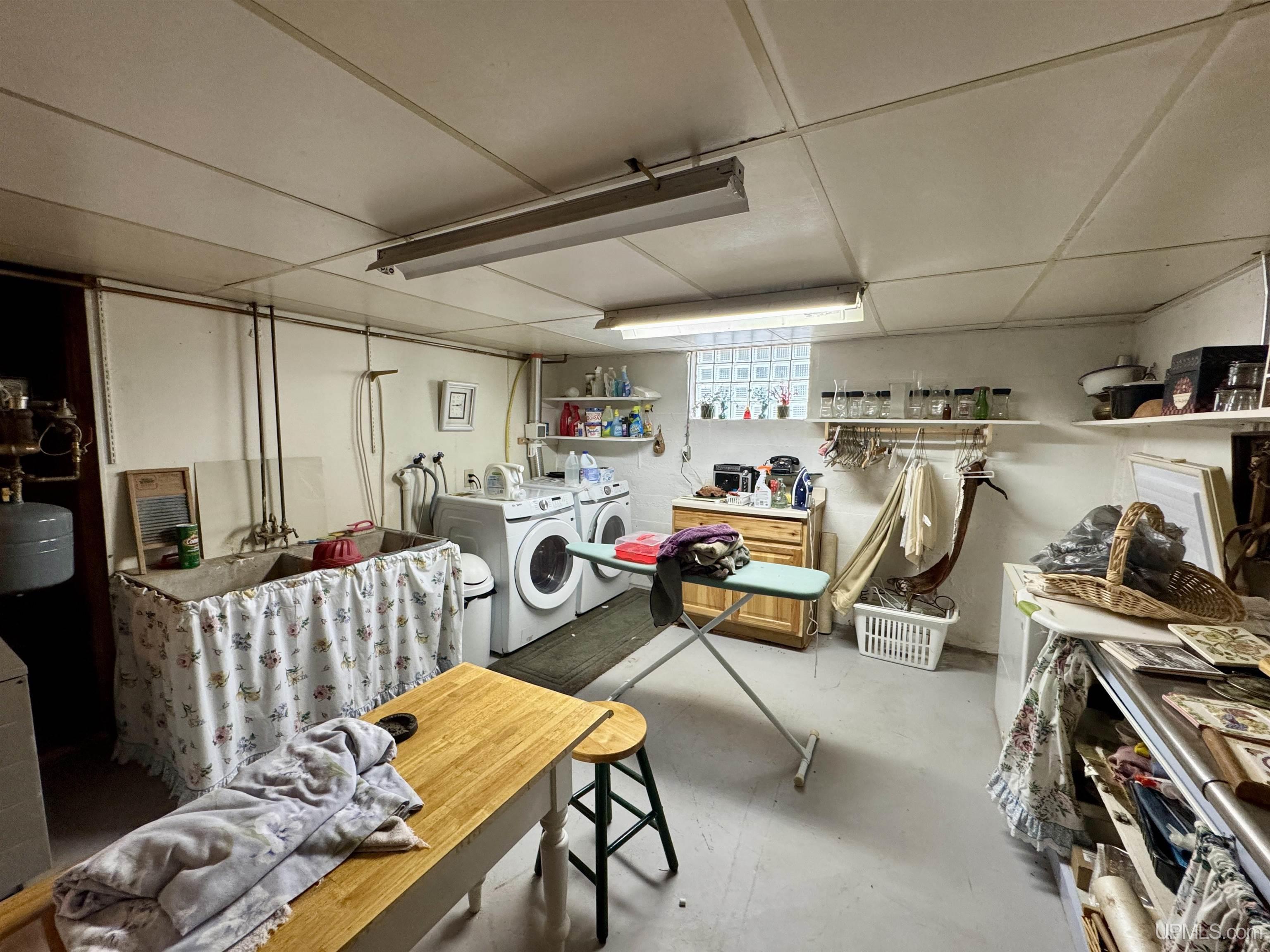 815 Erie Avenue Property Photo 18