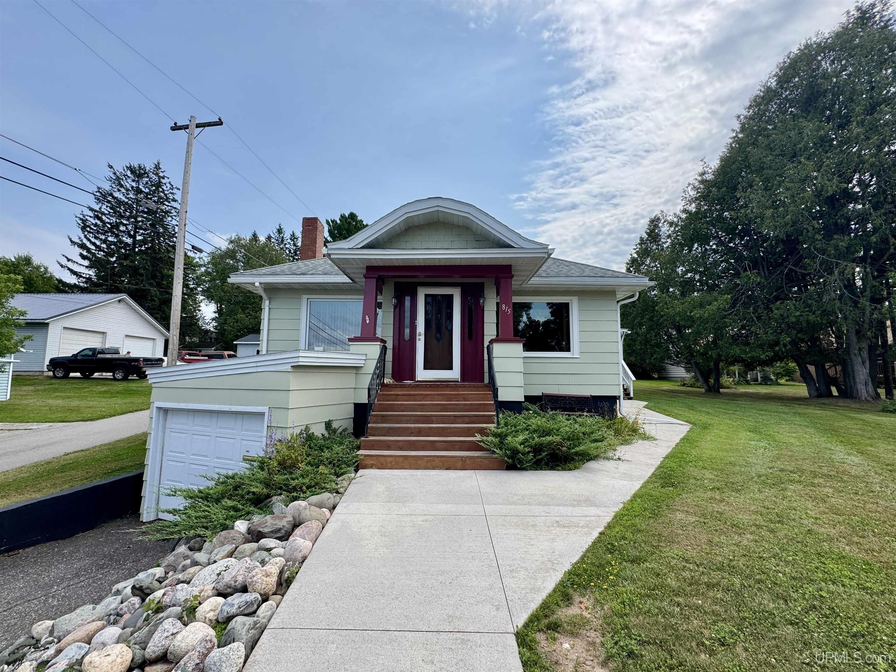 815 Erie Avenue Property Photo 30
