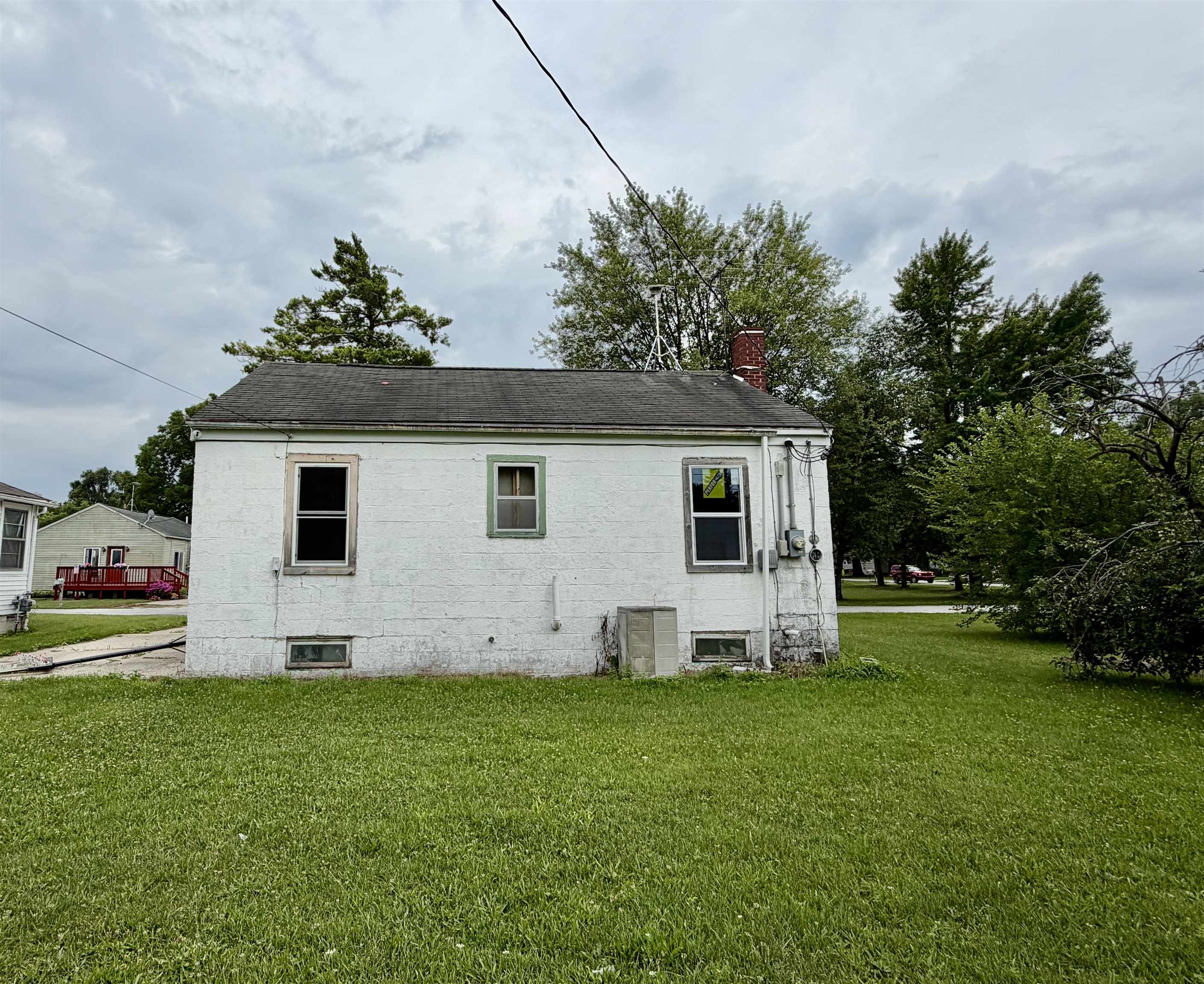 111 6th Street Property Photo 3