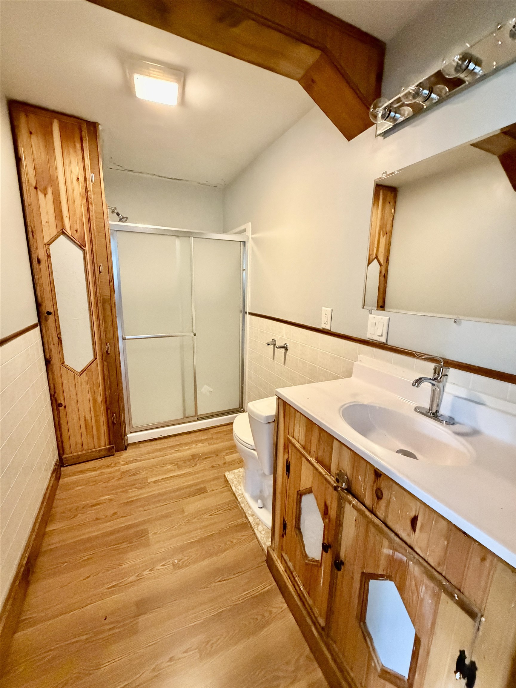 111 6th Street Property Photo 8