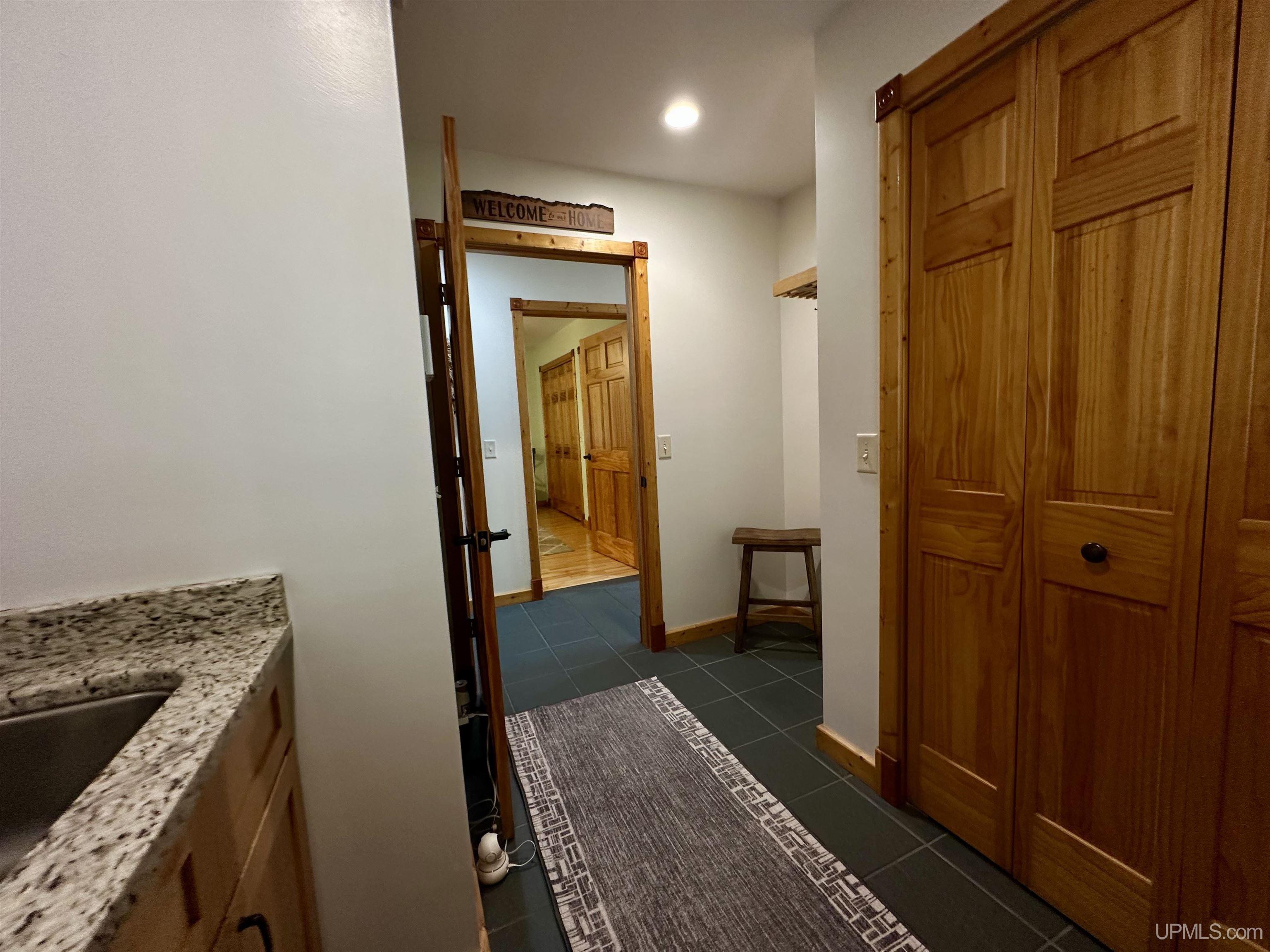 8997 N East Shore Road Property Photo 8
