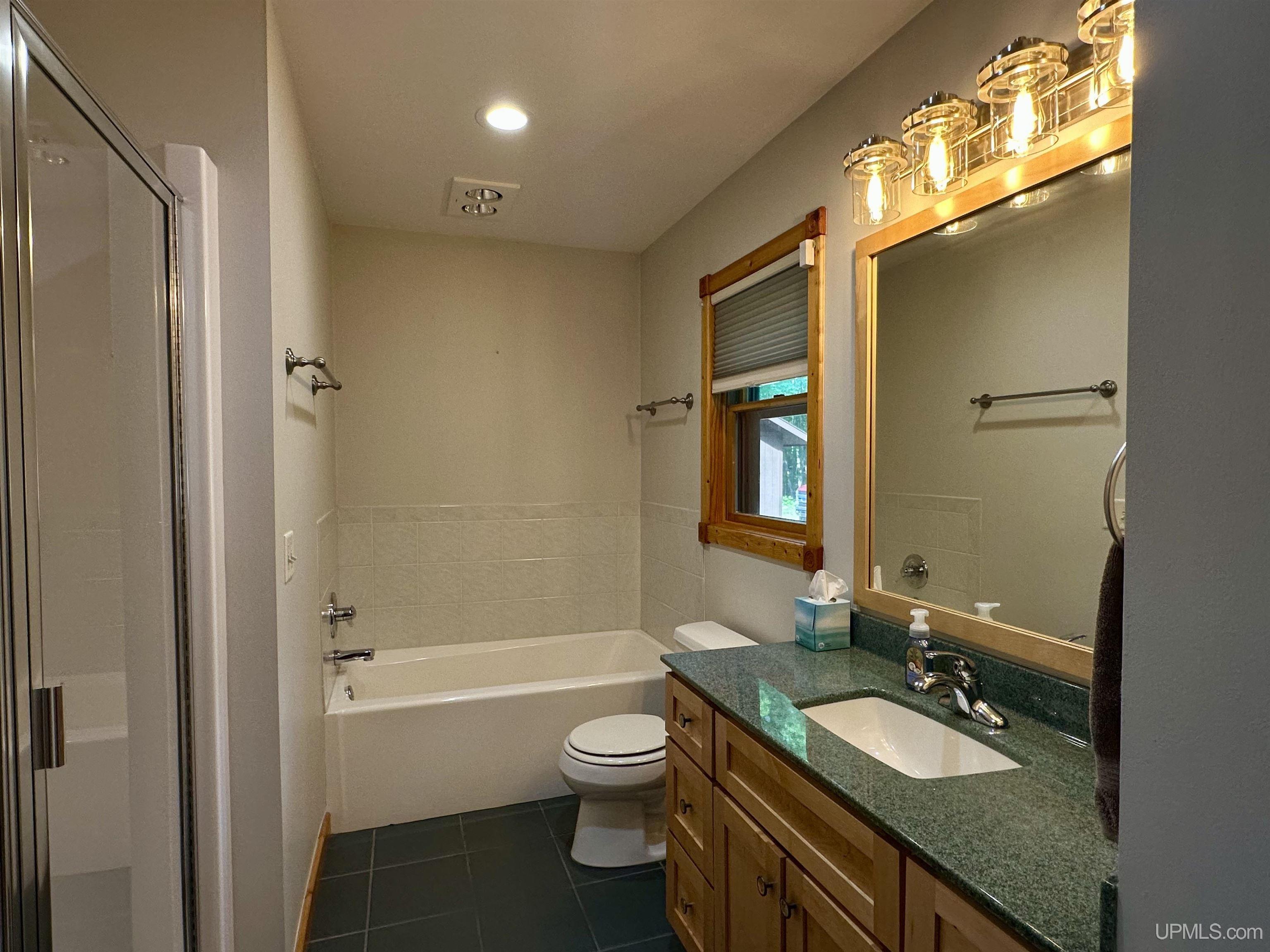 8997 N East Shore Road Property Photo 21