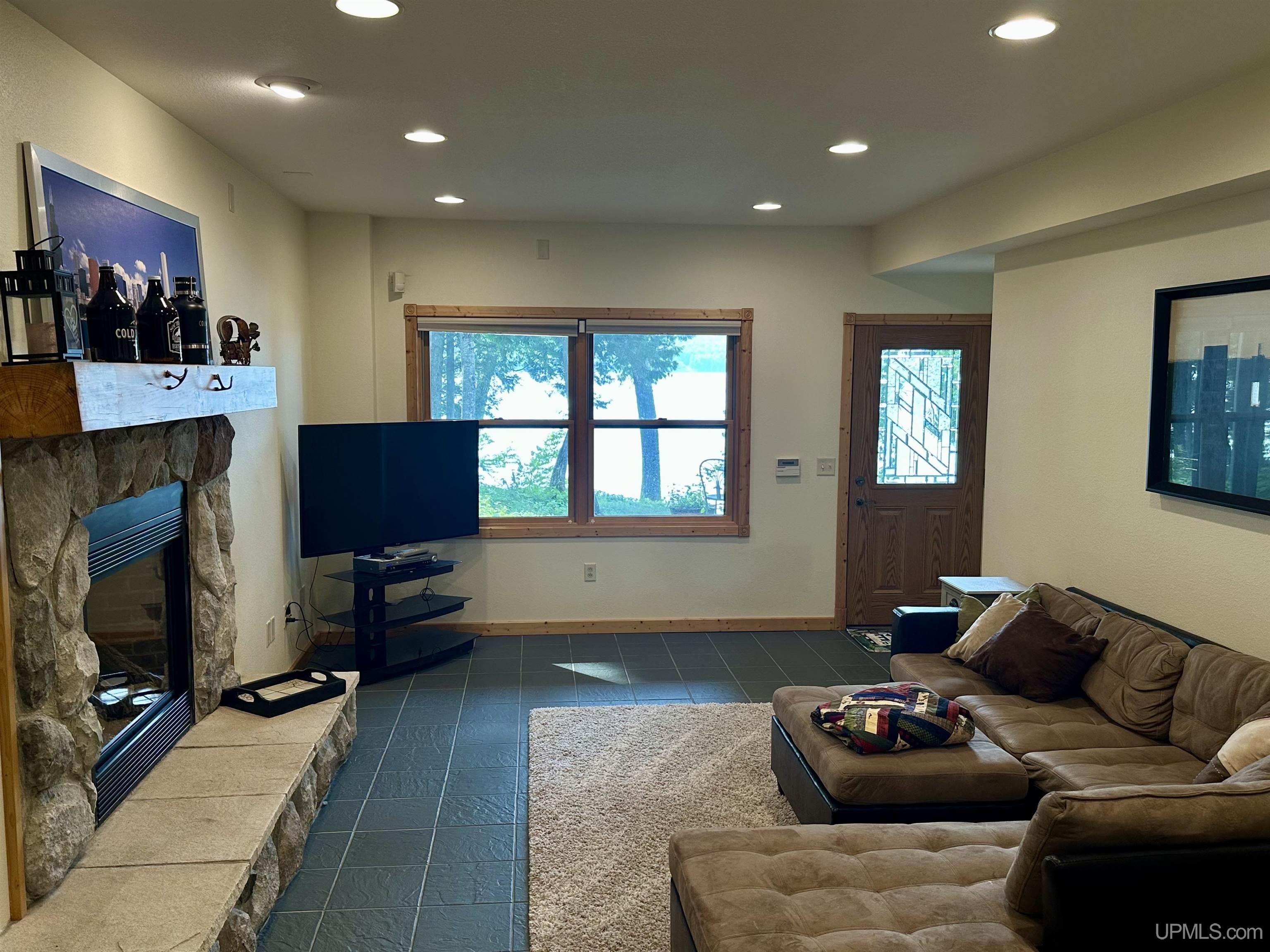 8997 N East Shore Road Property Photo 42