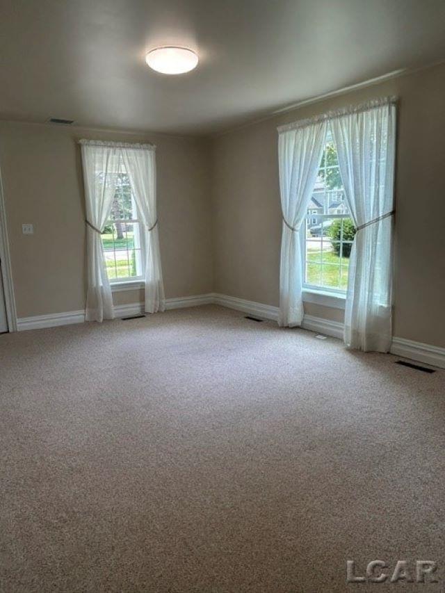 507 W Logan Street Property Photo 7