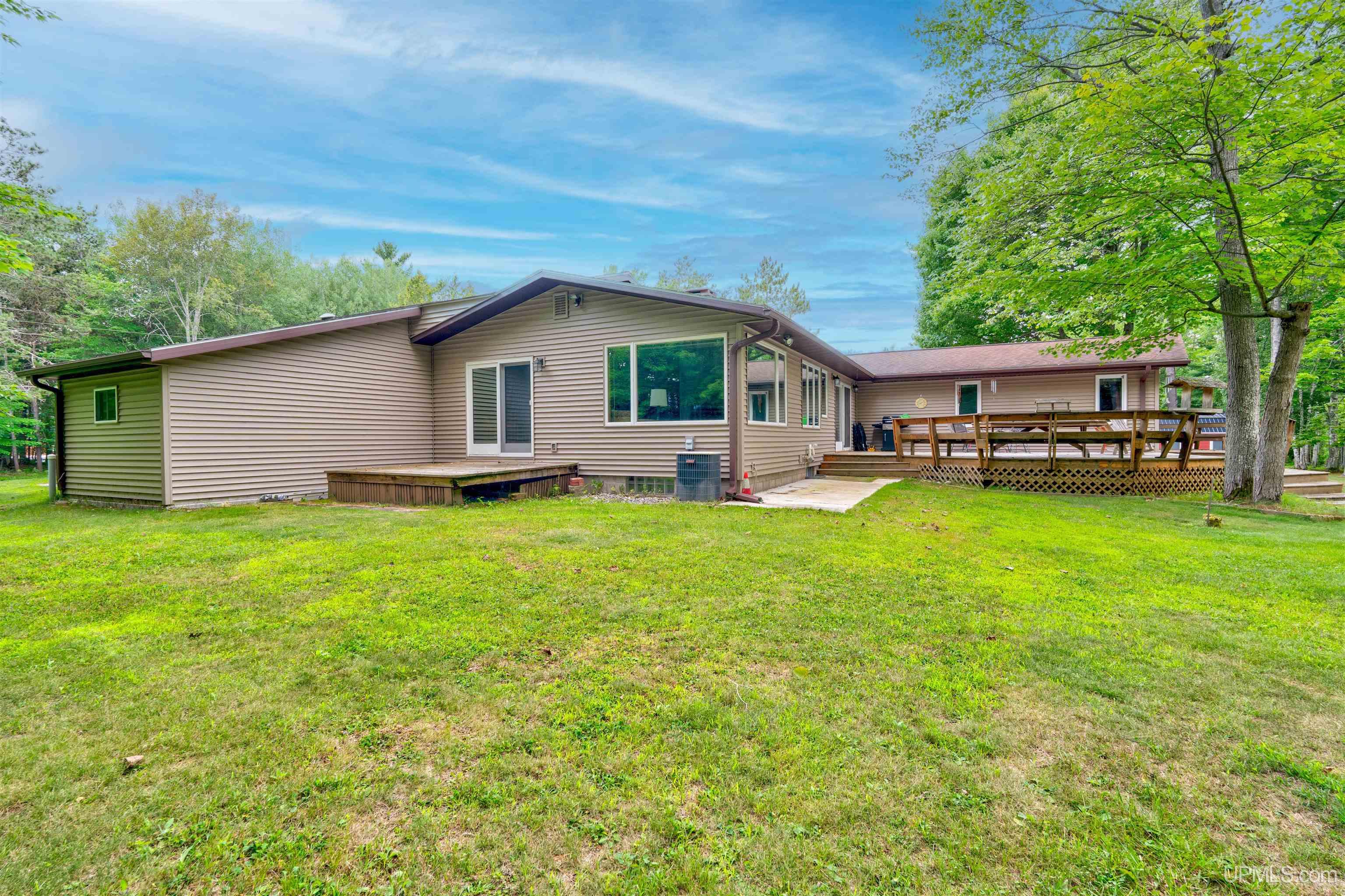 7618 W Riverview Drive Property Photo 3
