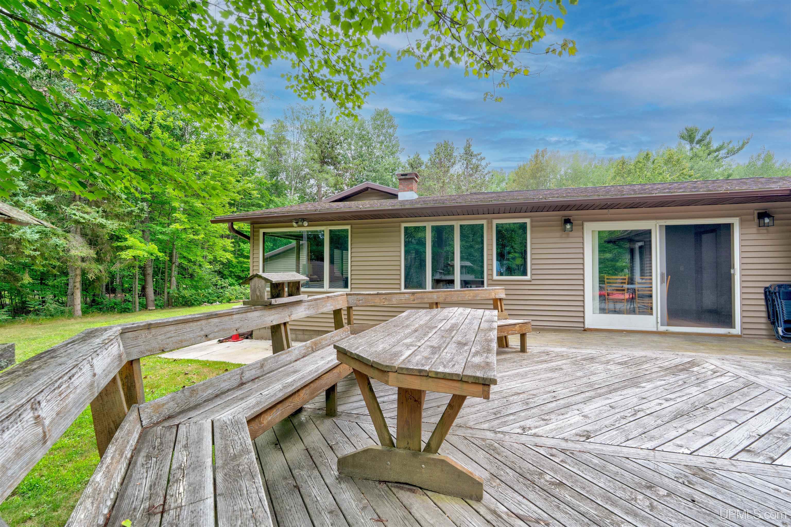 7618 W Riverview Drive Property Photo 11