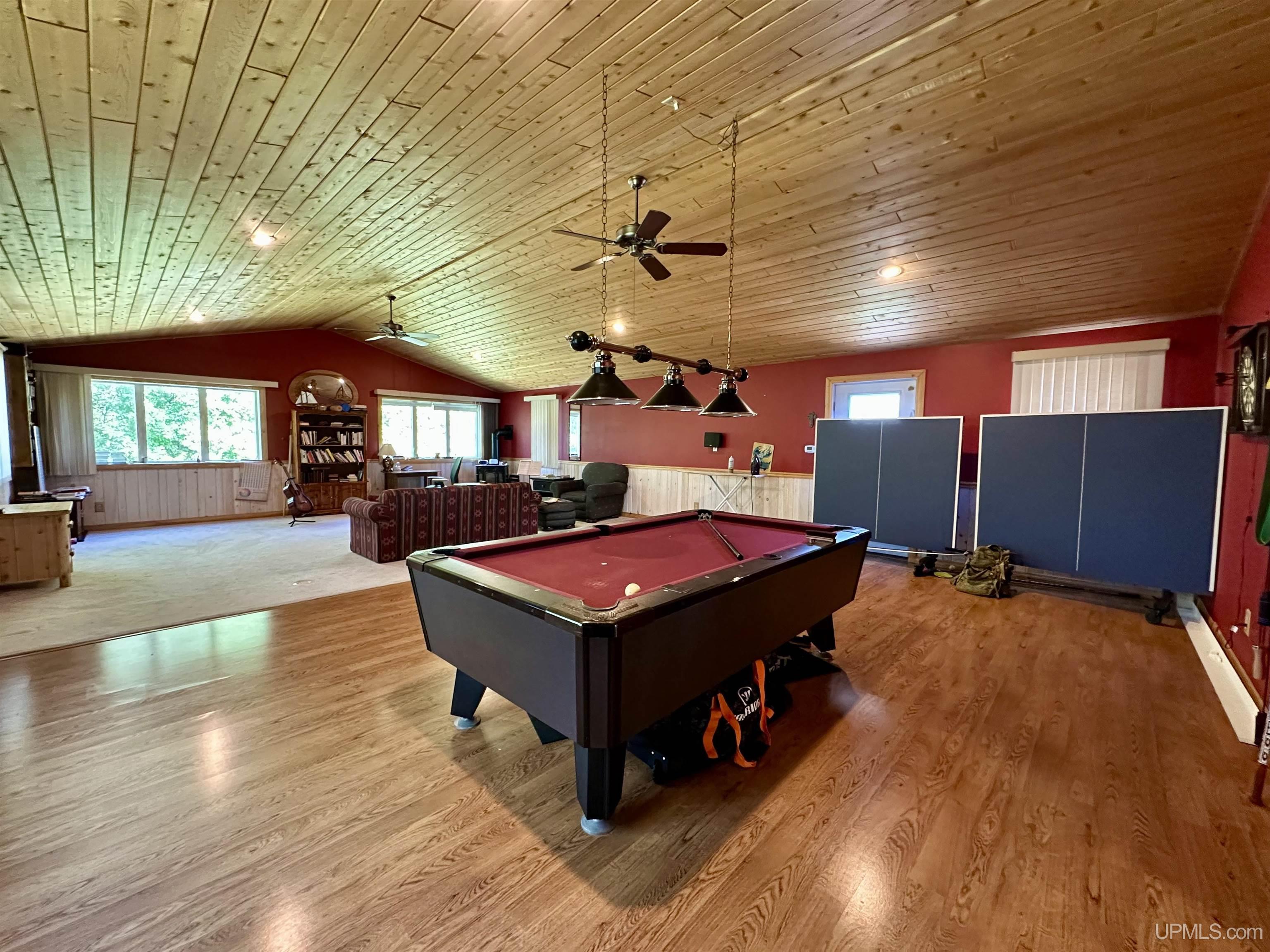 1114 Willow Road Property Photo 7