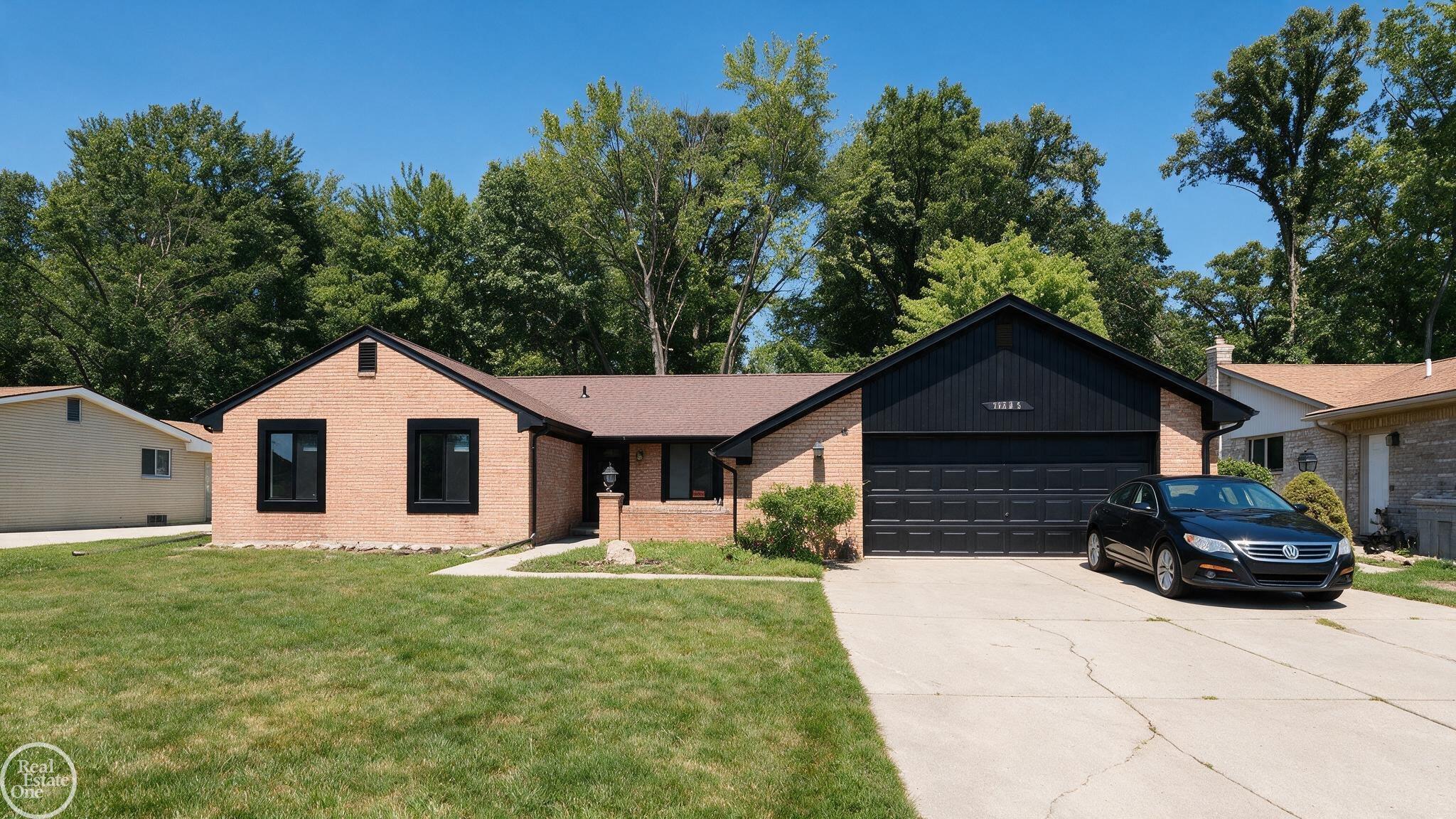 11343 Common Road Property Photo 2