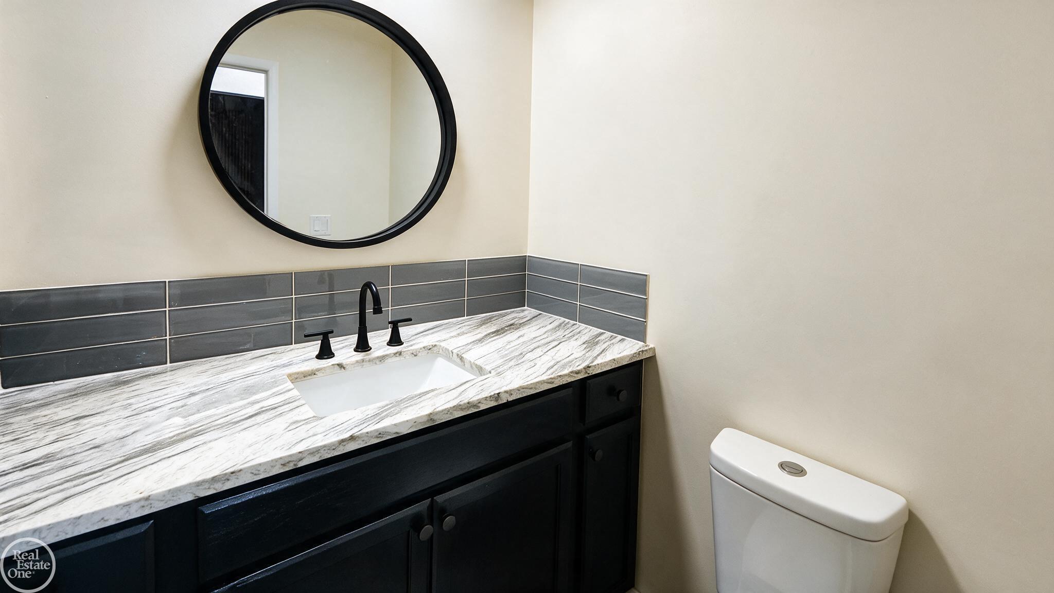 11343 Common Road Property Photo 8