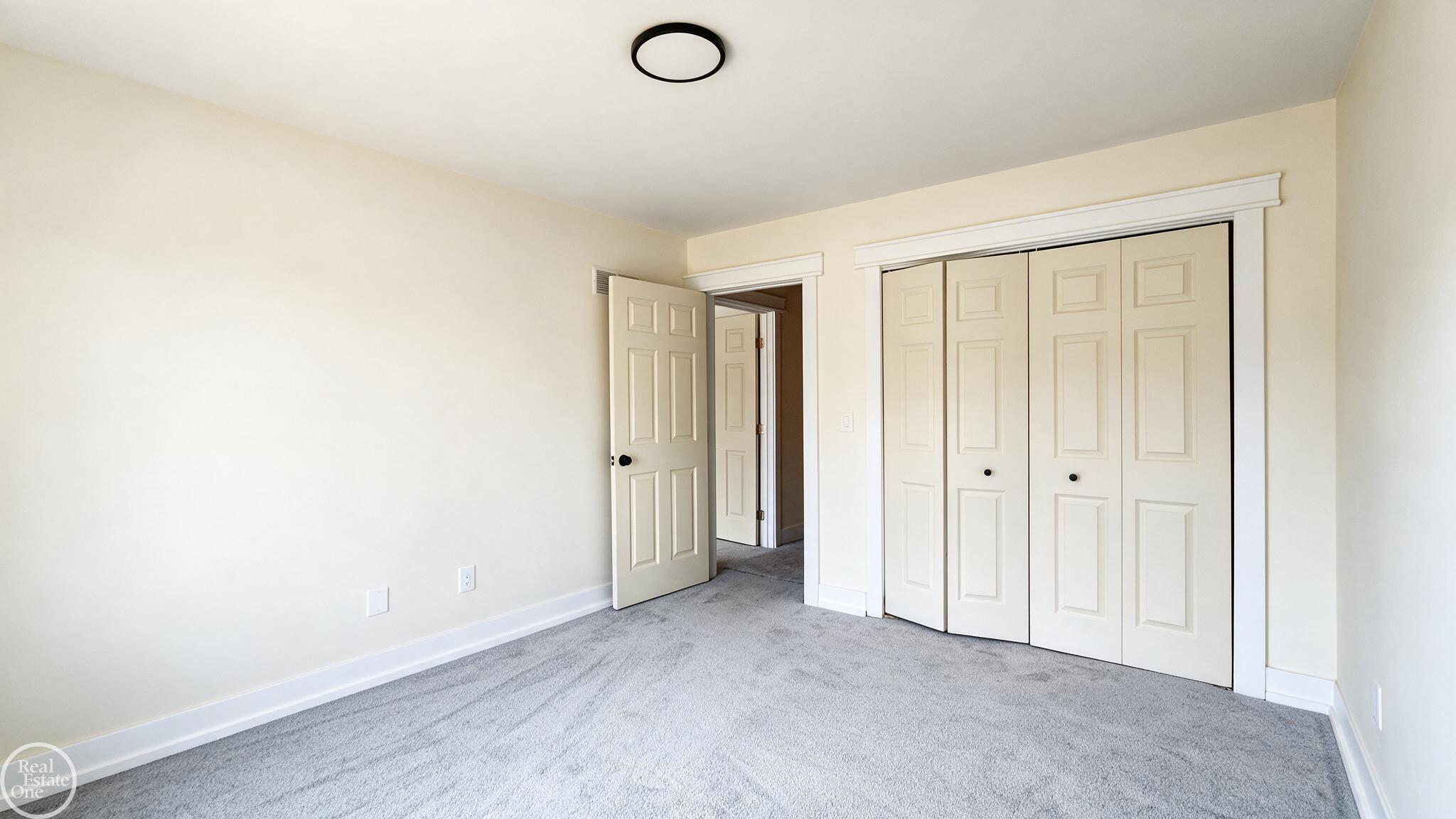 11343 Common Road Property Photo 9
