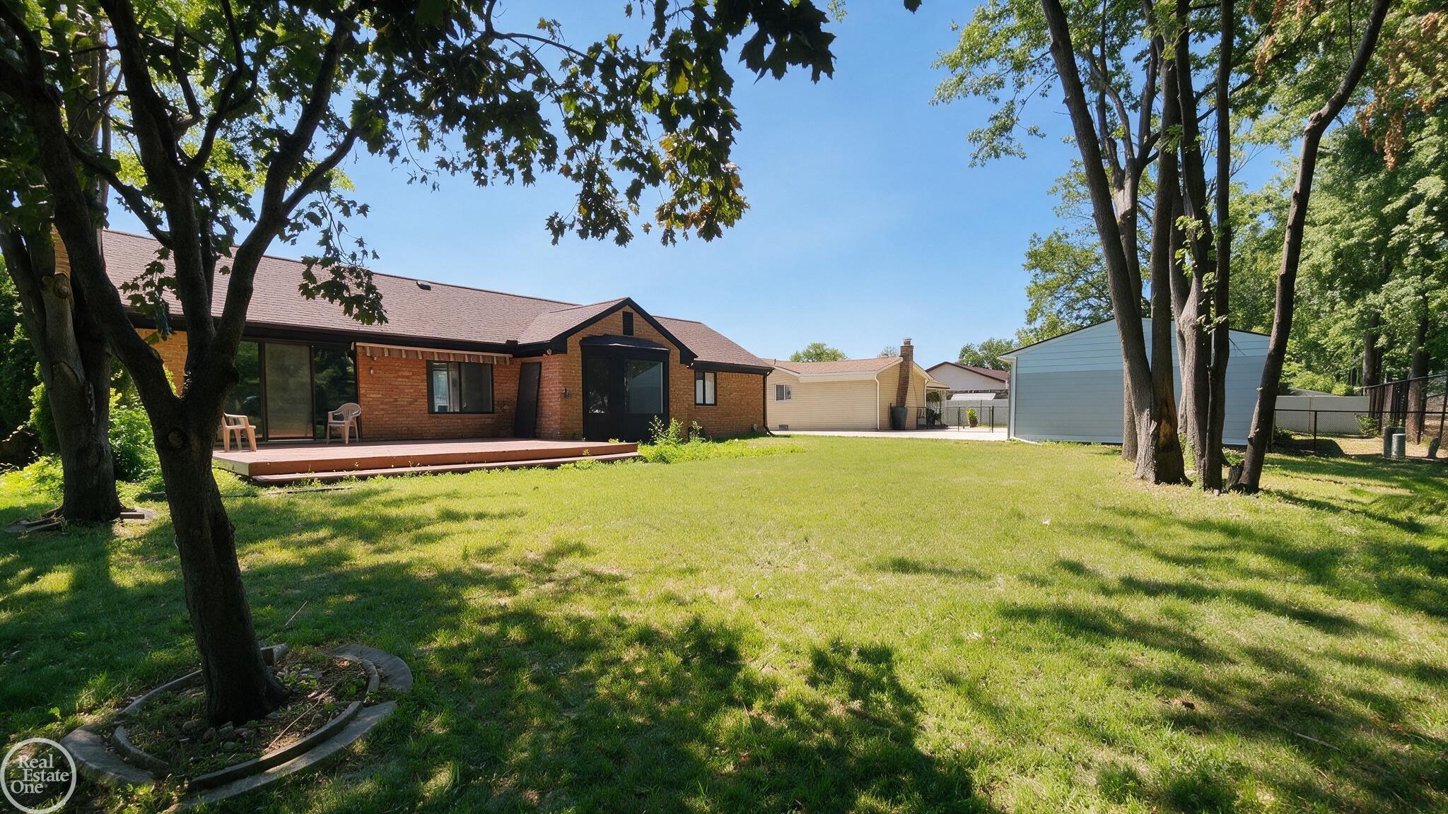 11343 Common Road Property Photo 21