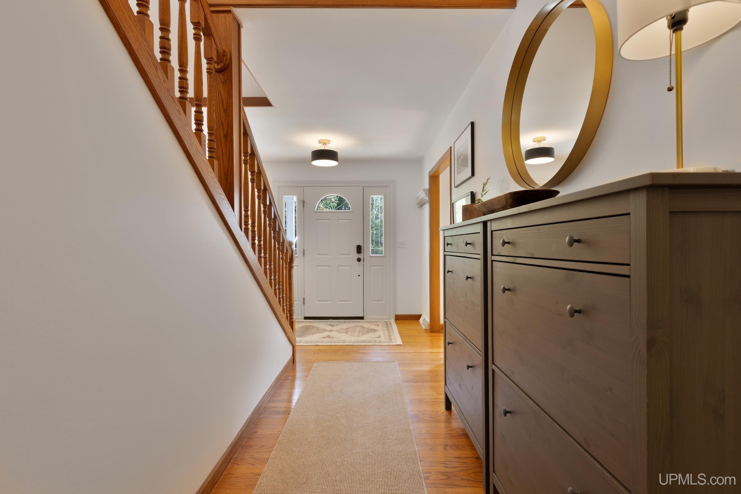 840 E Orianna Drive Property Photo 2