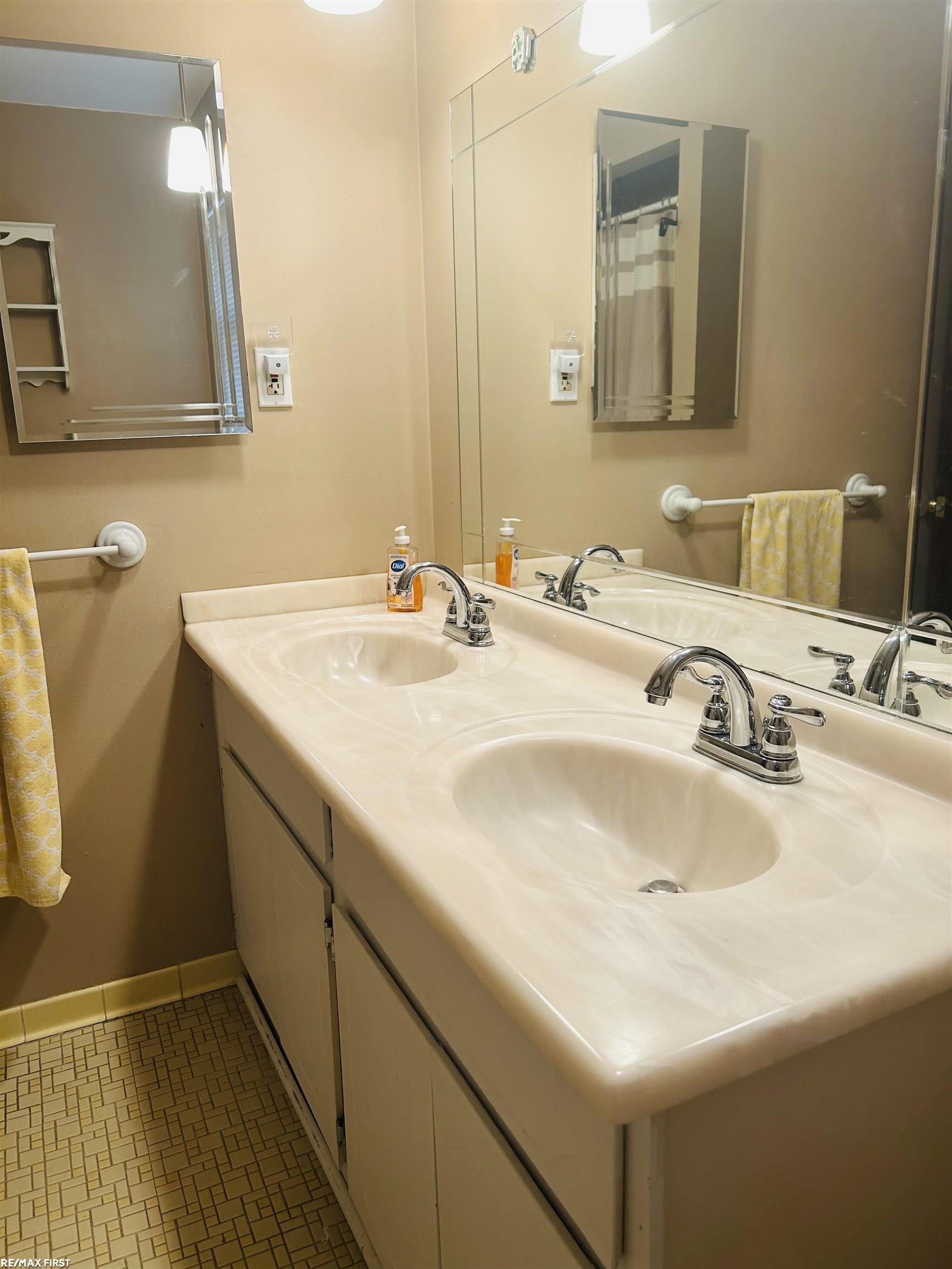 14057 Edison Street Property Photo 17