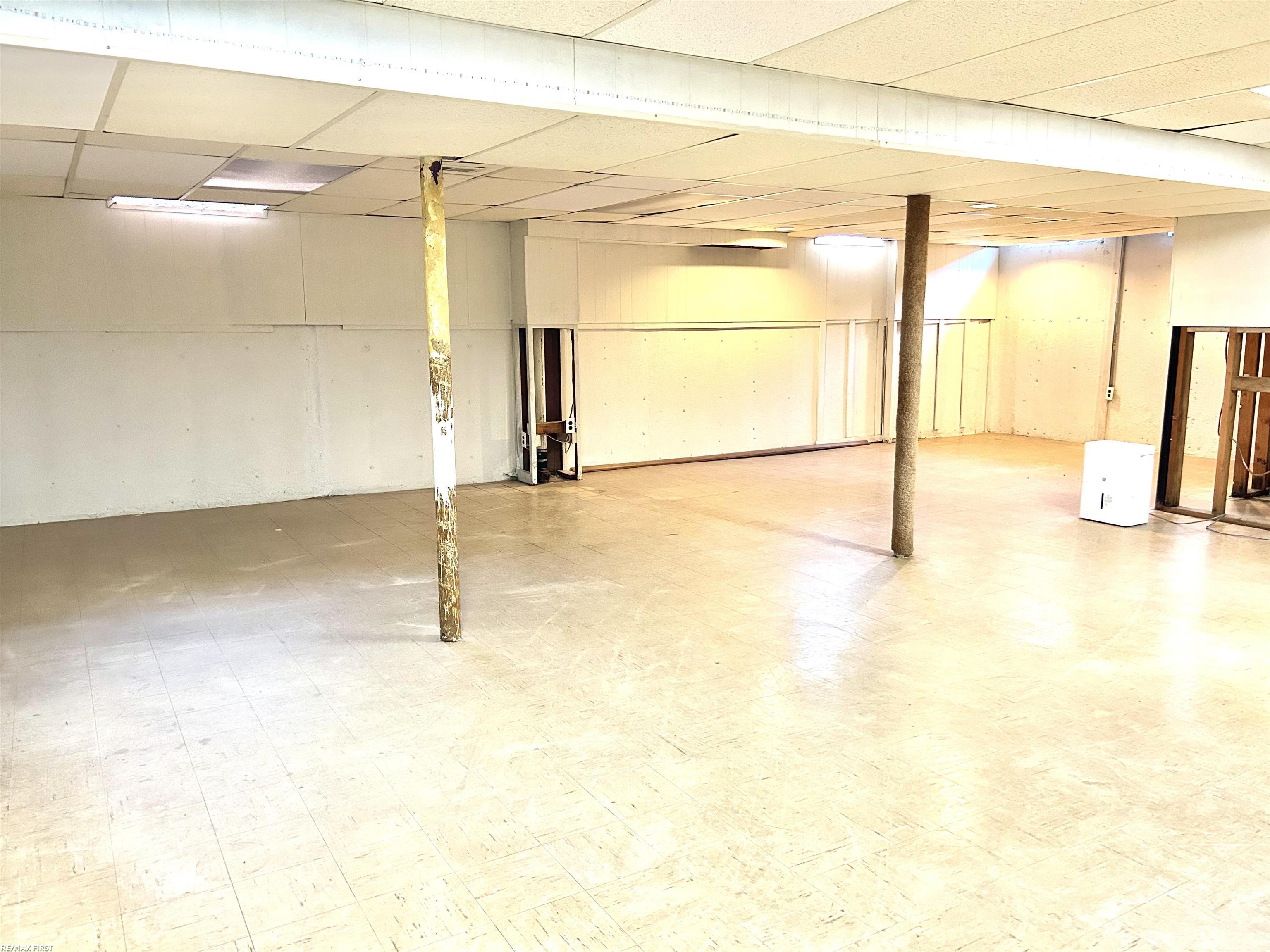 14057 Edison Street Property Photo 19