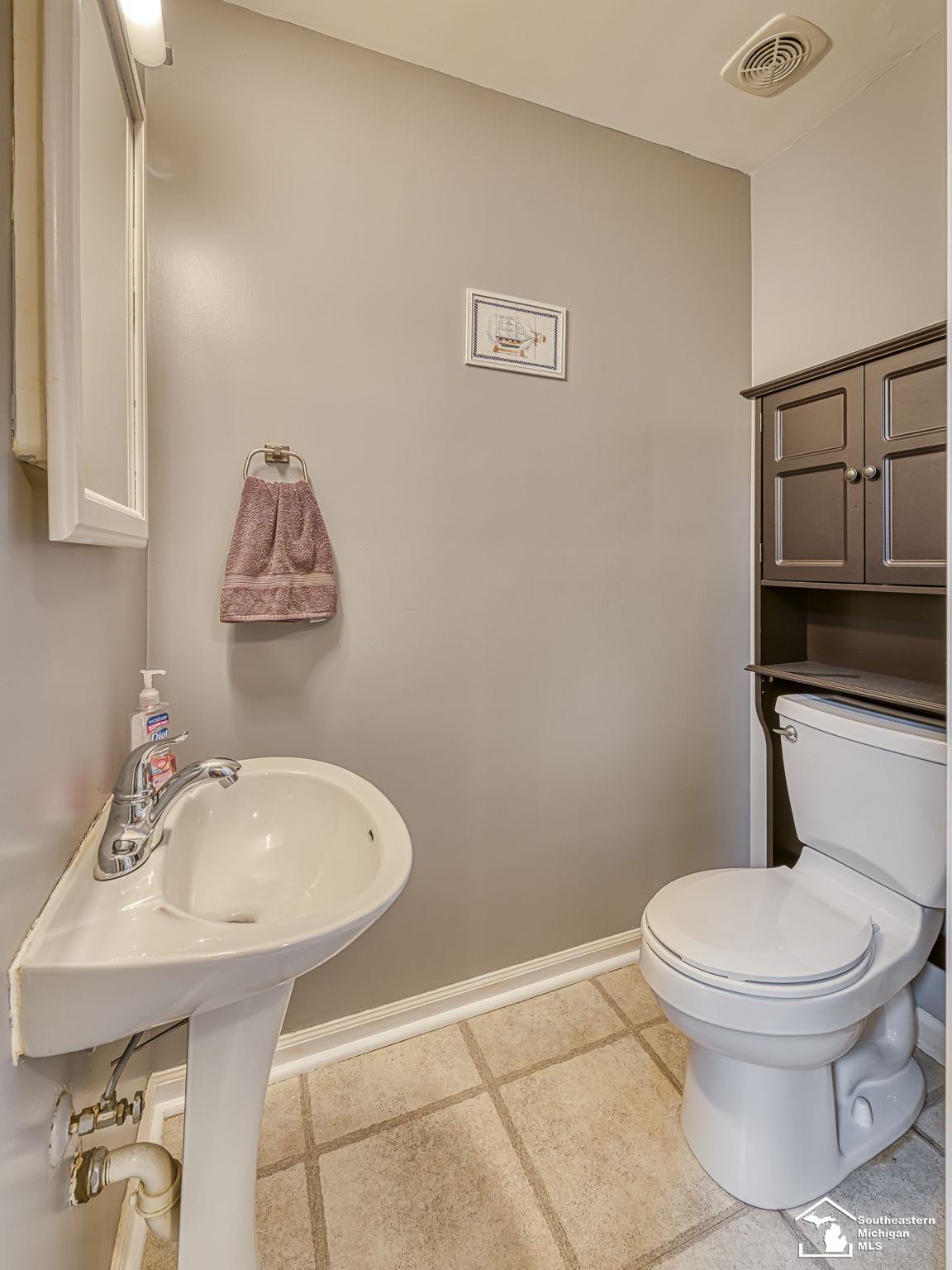 7524 Tarra Drive Property Photo 13