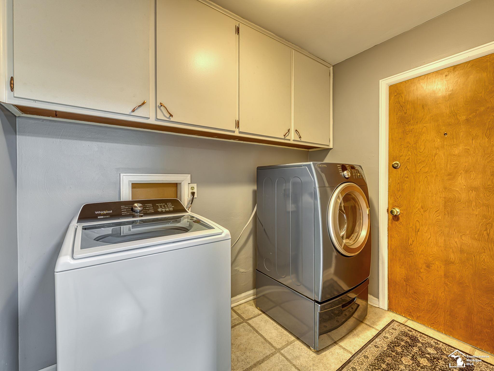 7524 Tarra Drive Property Photo 14