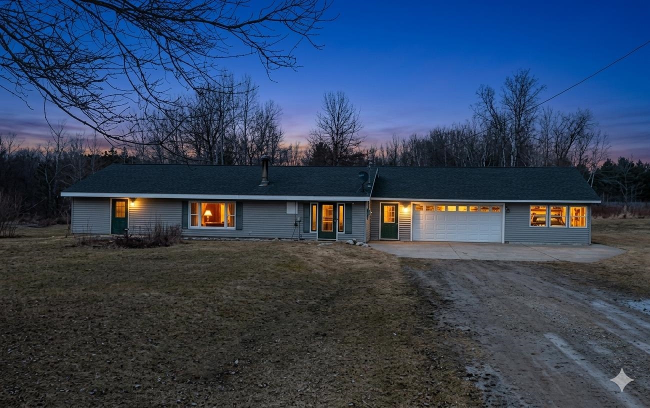 5009 State Road Property Photo 1
