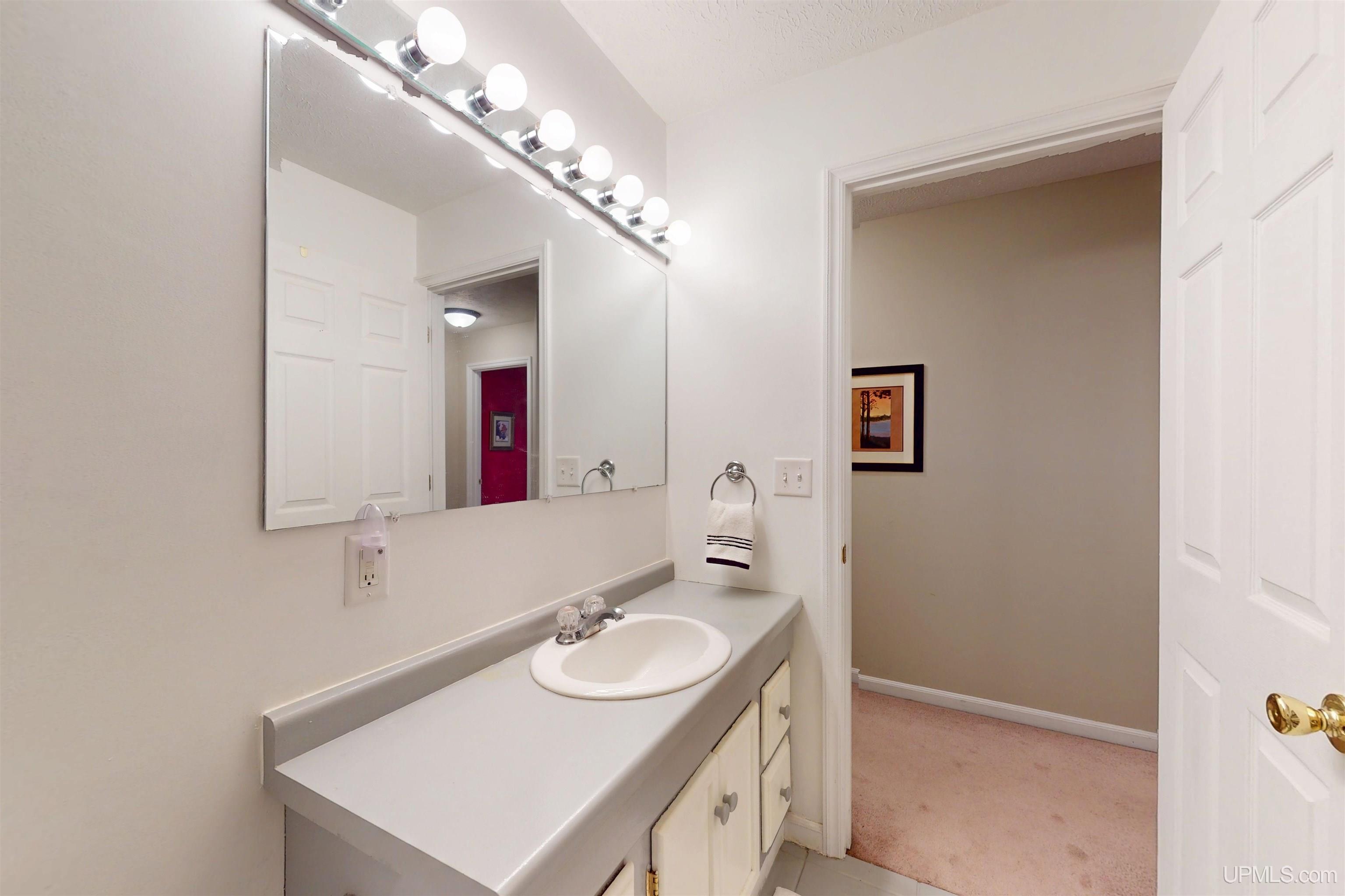 1550 Cypress Street Property Photo 41