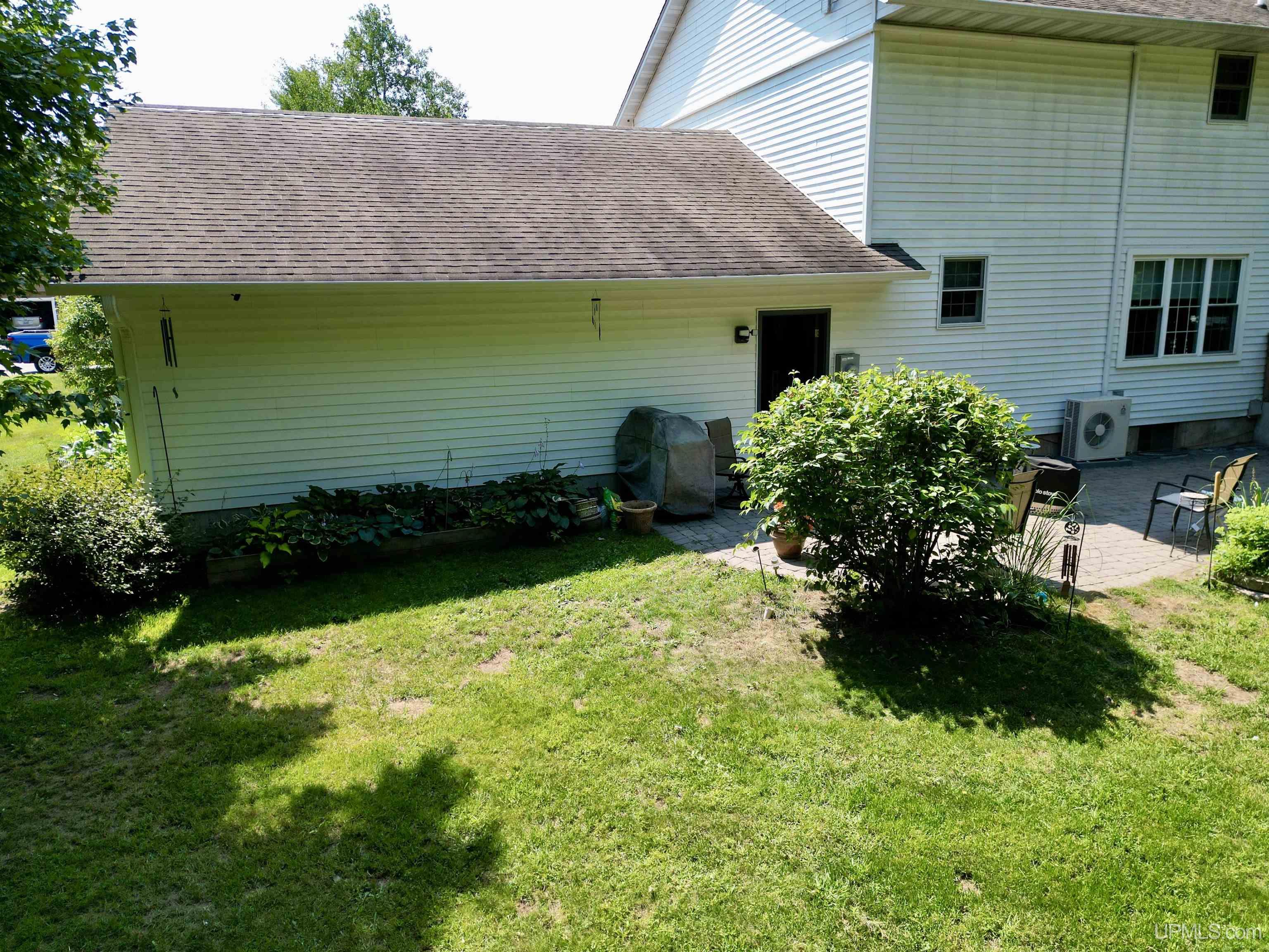 1550 Cypress Street Property Photo 69