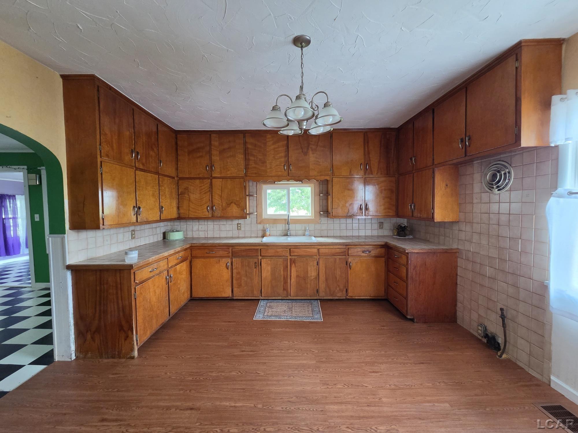 2929 E Weston Road Property Photo 28